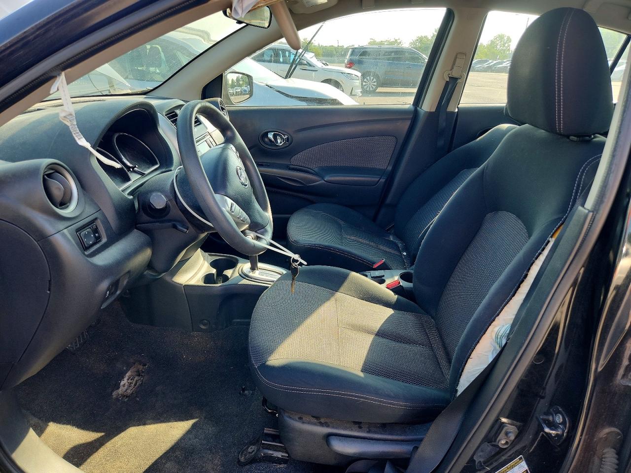 2015 Nissan Versa 1.6 Sv Черный vin: 3N1CN7AP4FL851560