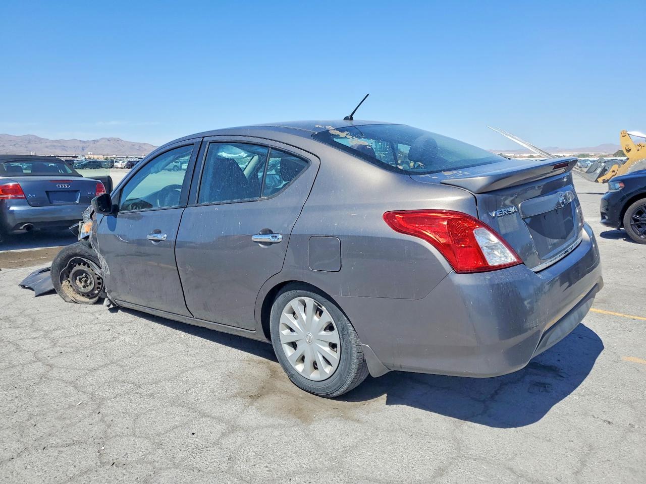 2015 Nissan Versa 1.6 Sv Gray vin: 3N1CN7AP4FL861473