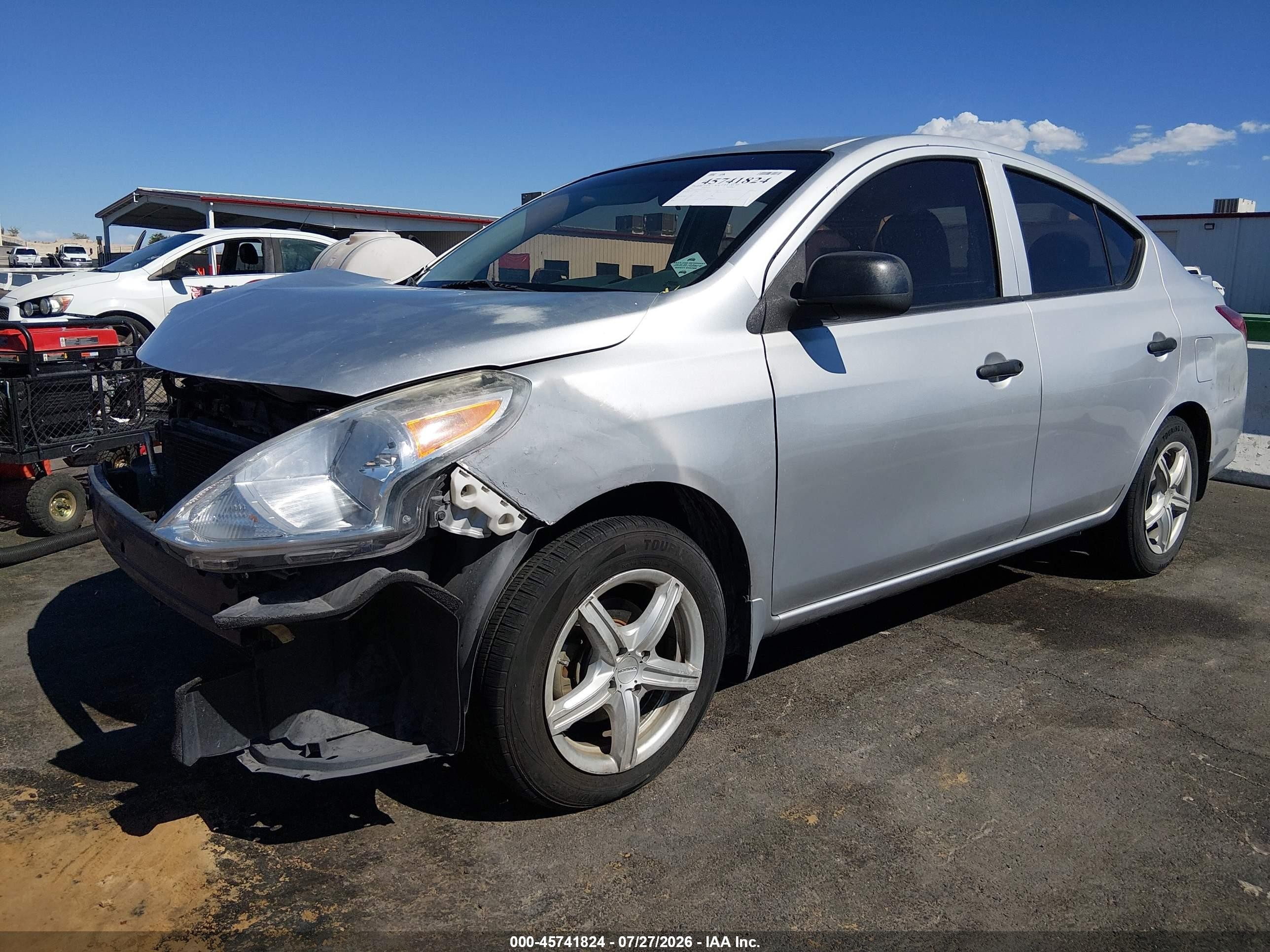 2015 Nissan Versa 1.6 S+ Серый vin: 3N1CN7AP4FL872327