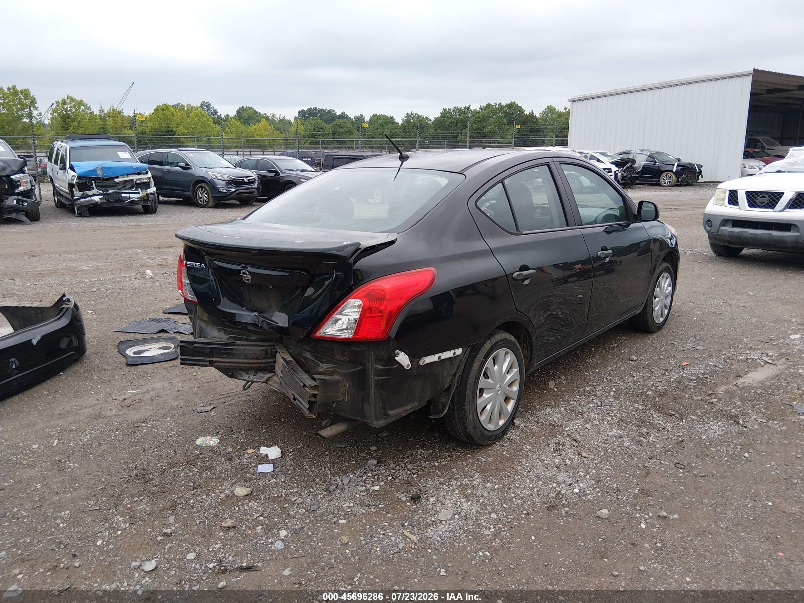 2015 Nissan Versa 1.6 S Black vin: 3N1CN7AP4FL880637