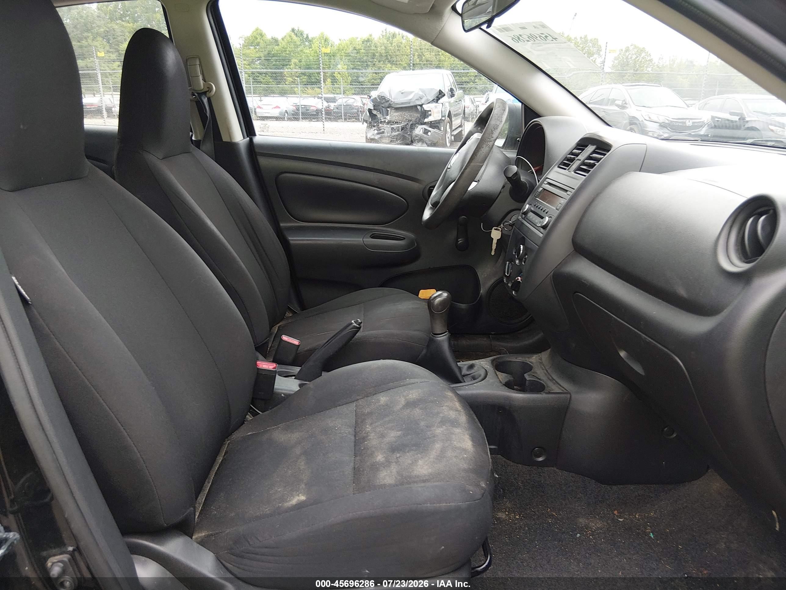 2015 Nissan Versa 1.6 S Black vin: 3N1CN7AP4FL880637