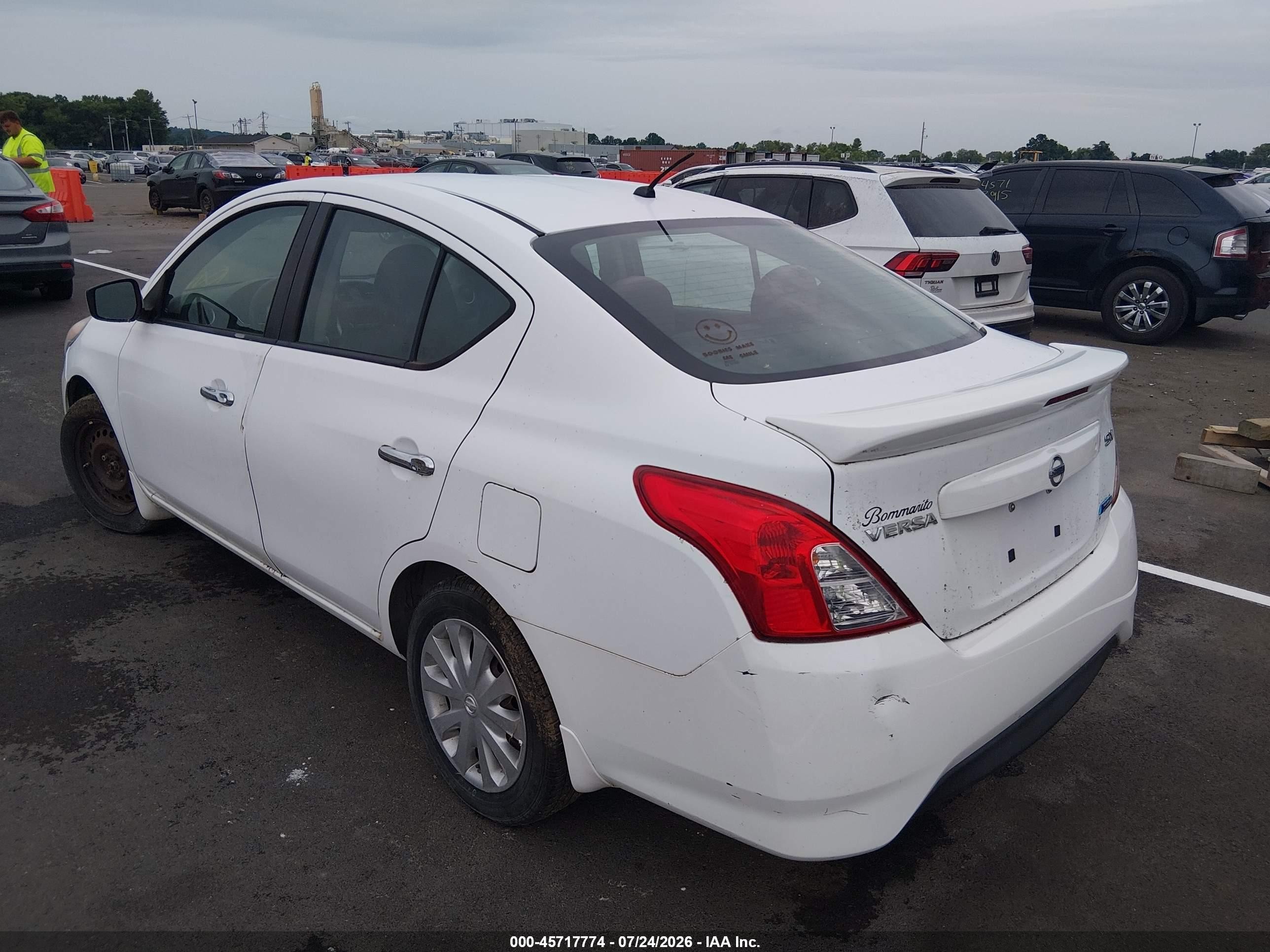 2015 Nissan Versa 1.6 Sv White vin: 3N1CN7AP4FL901664