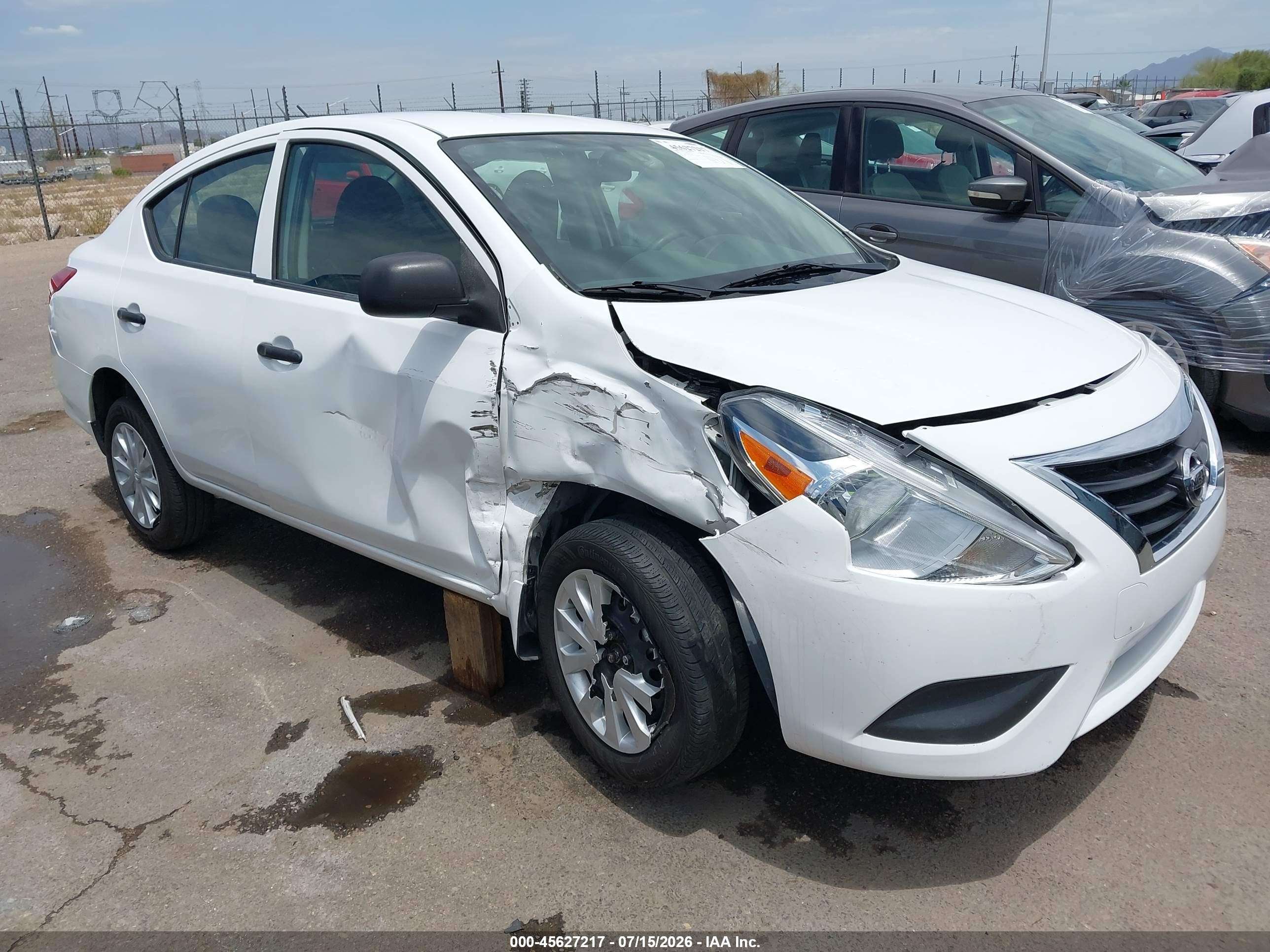 2015 Nissan Versa 1.6 S White vin: 3N1CN7AP4FL919159