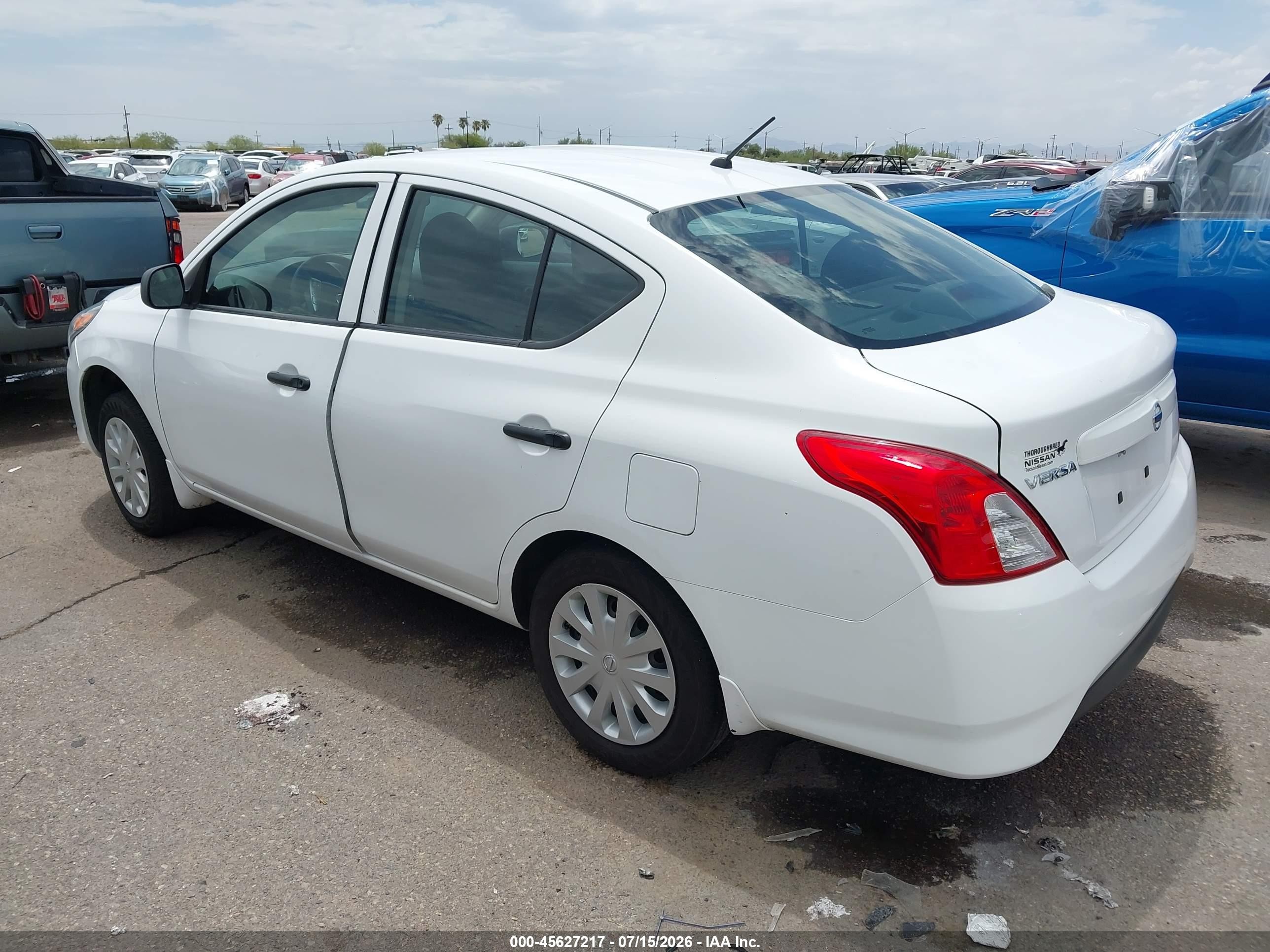 2015 Nissan Versa 1.6 S White vin: 3N1CN7AP4FL919159
