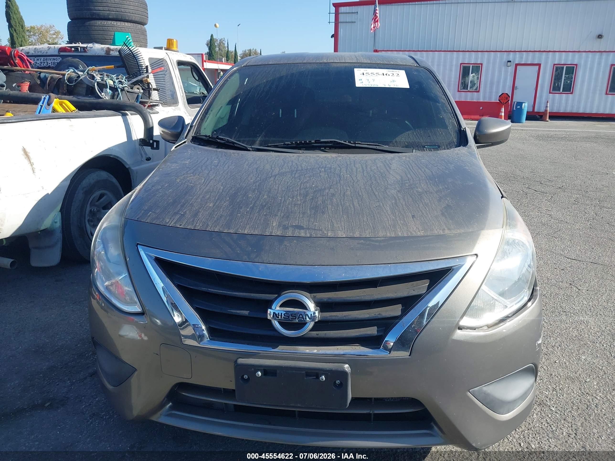 2015 Nissan Versa 1.6 Sv Gray vin: 3N1CN7AP4FL932753