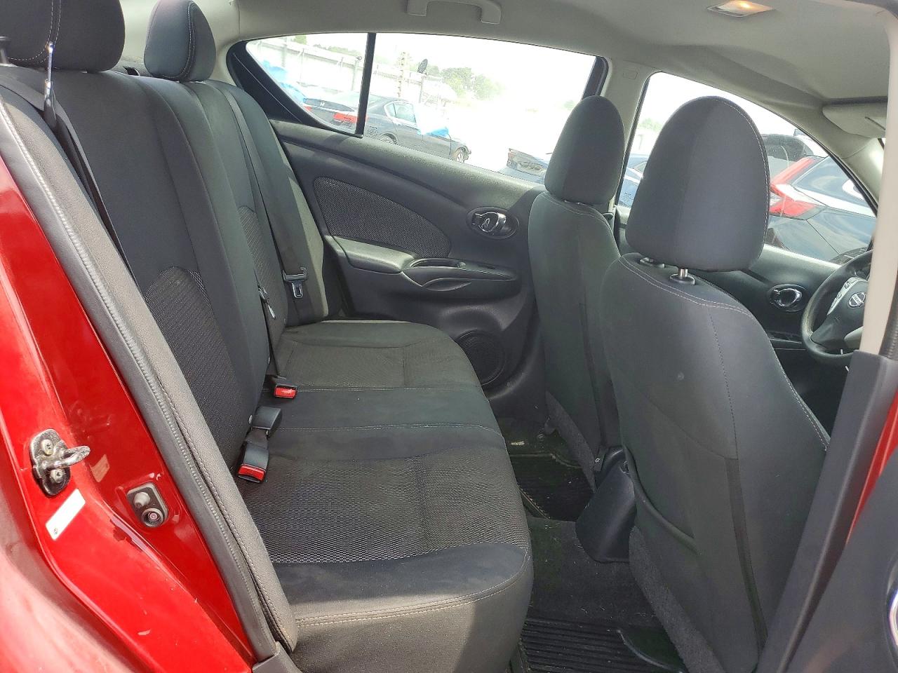 2015 Nissan Versa 1.6 Sv Красный vin: 3N1CN7AP4FL935054