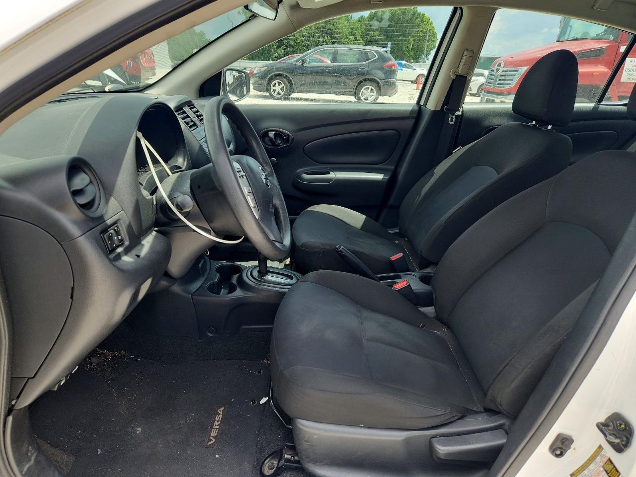 2018 Nissan Versa S Plus White vin: 3N1CN7AP4JL814033