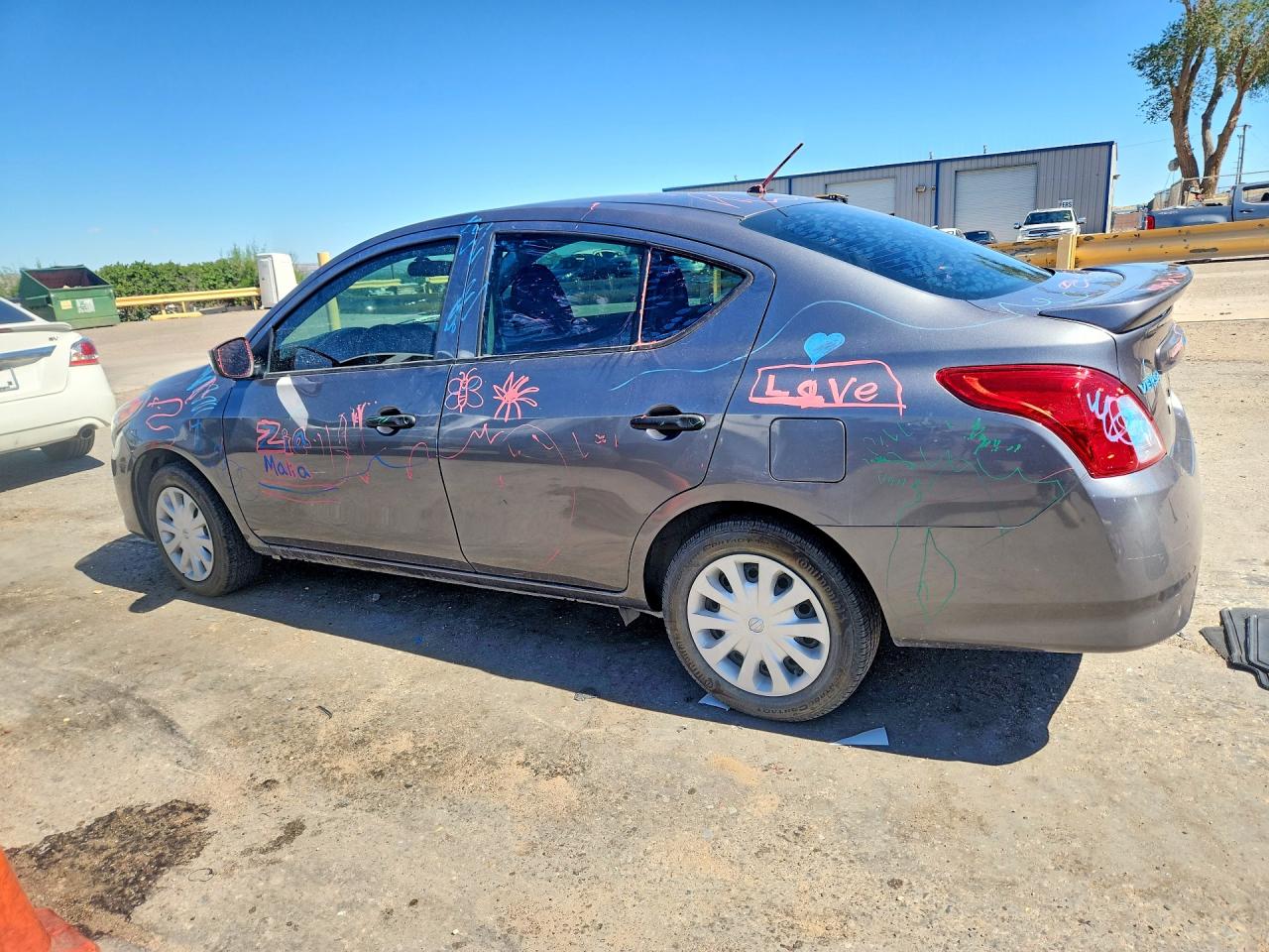 2018 Nissan Versa S Plus Charcoal vin: 3N1CN7AP4JL837263