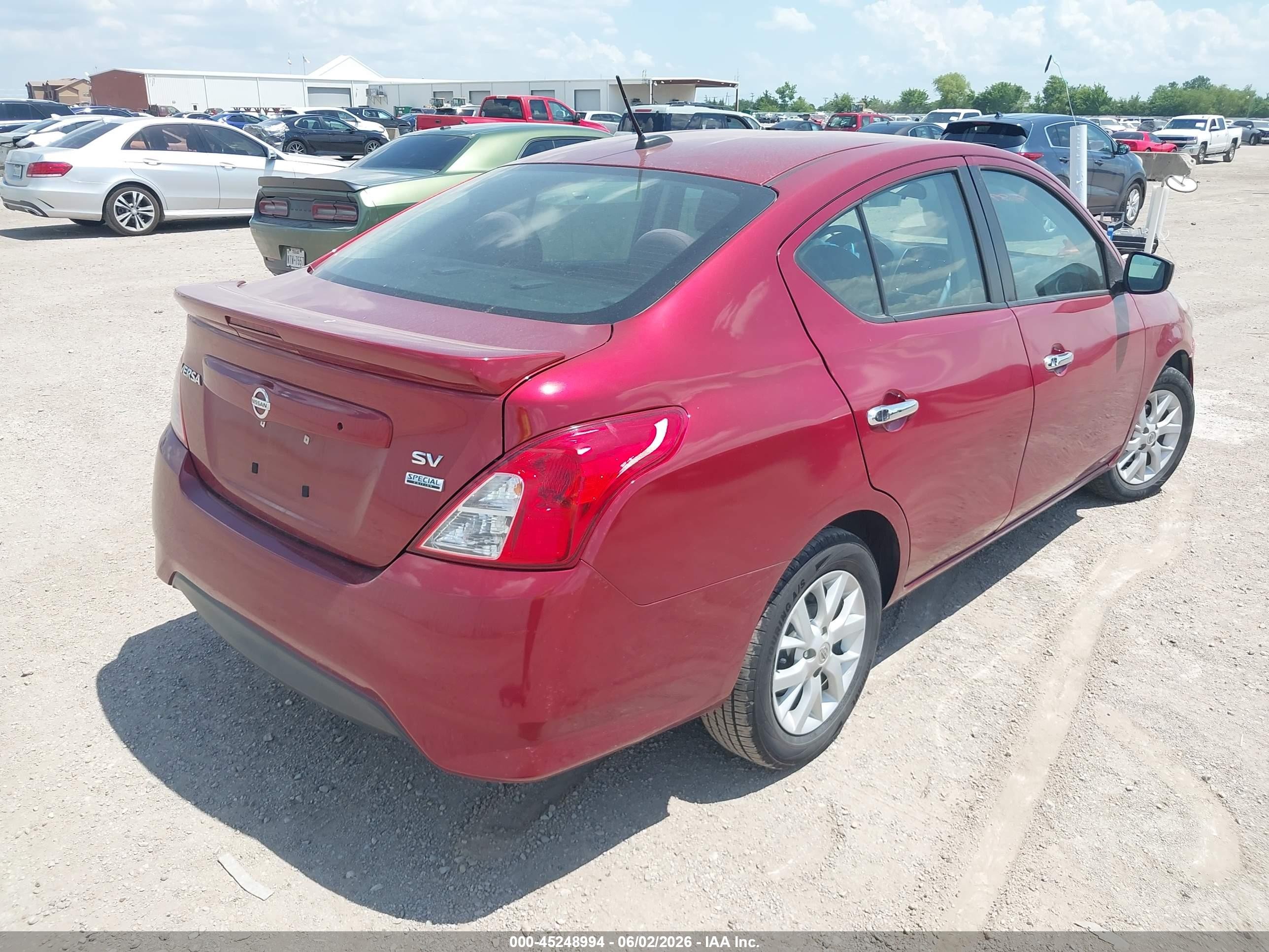 2019 Nissan Versa 1.6 Sv Red vin: 3N1CN7AP4KL830914