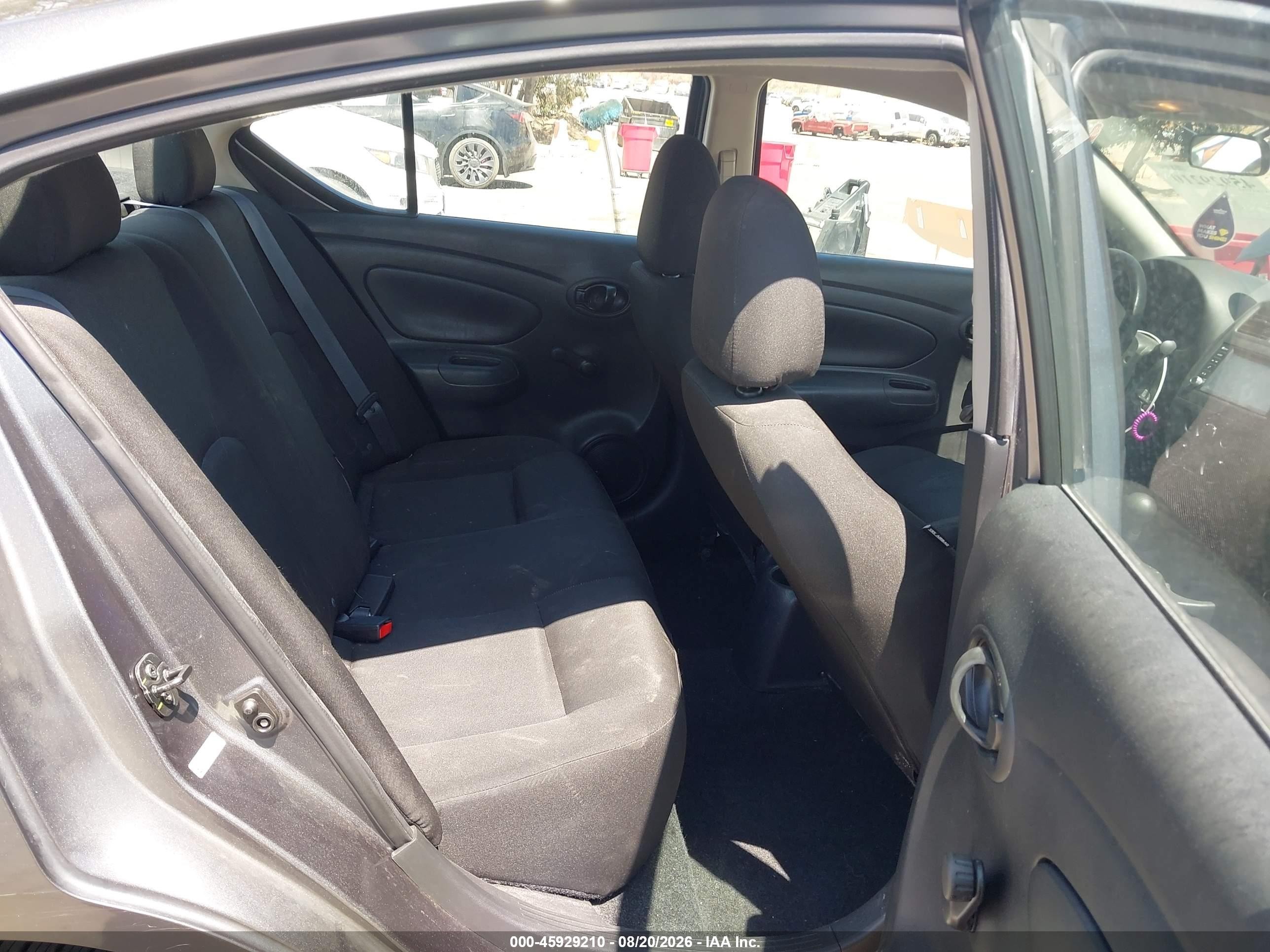 2019 Nissan Versa 1.6 S+ Gray vin: 3N1CN7AP4KL869115