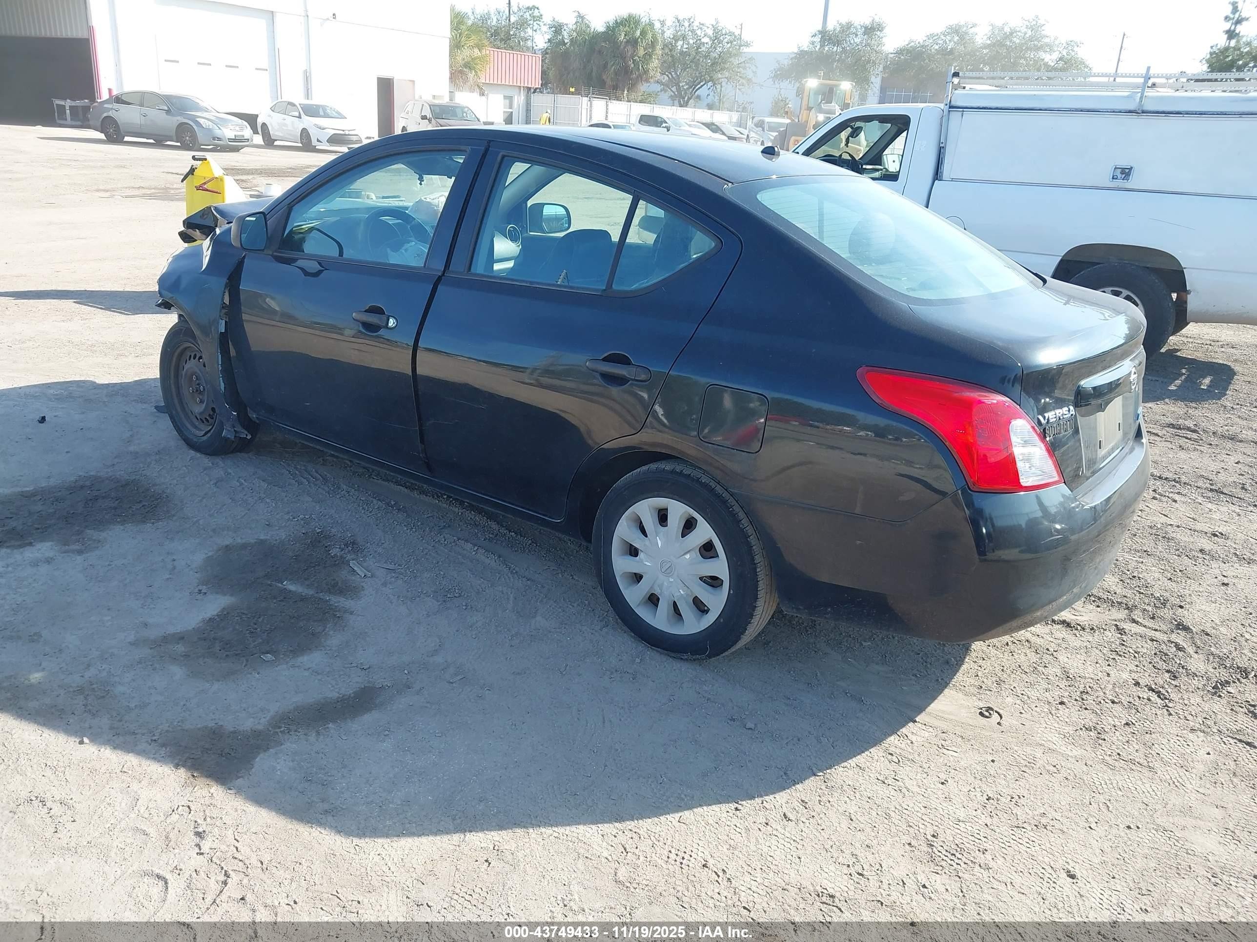 2012 Nissan Versa 1.6 S Black vin: 3N1CN7AP5CL810592