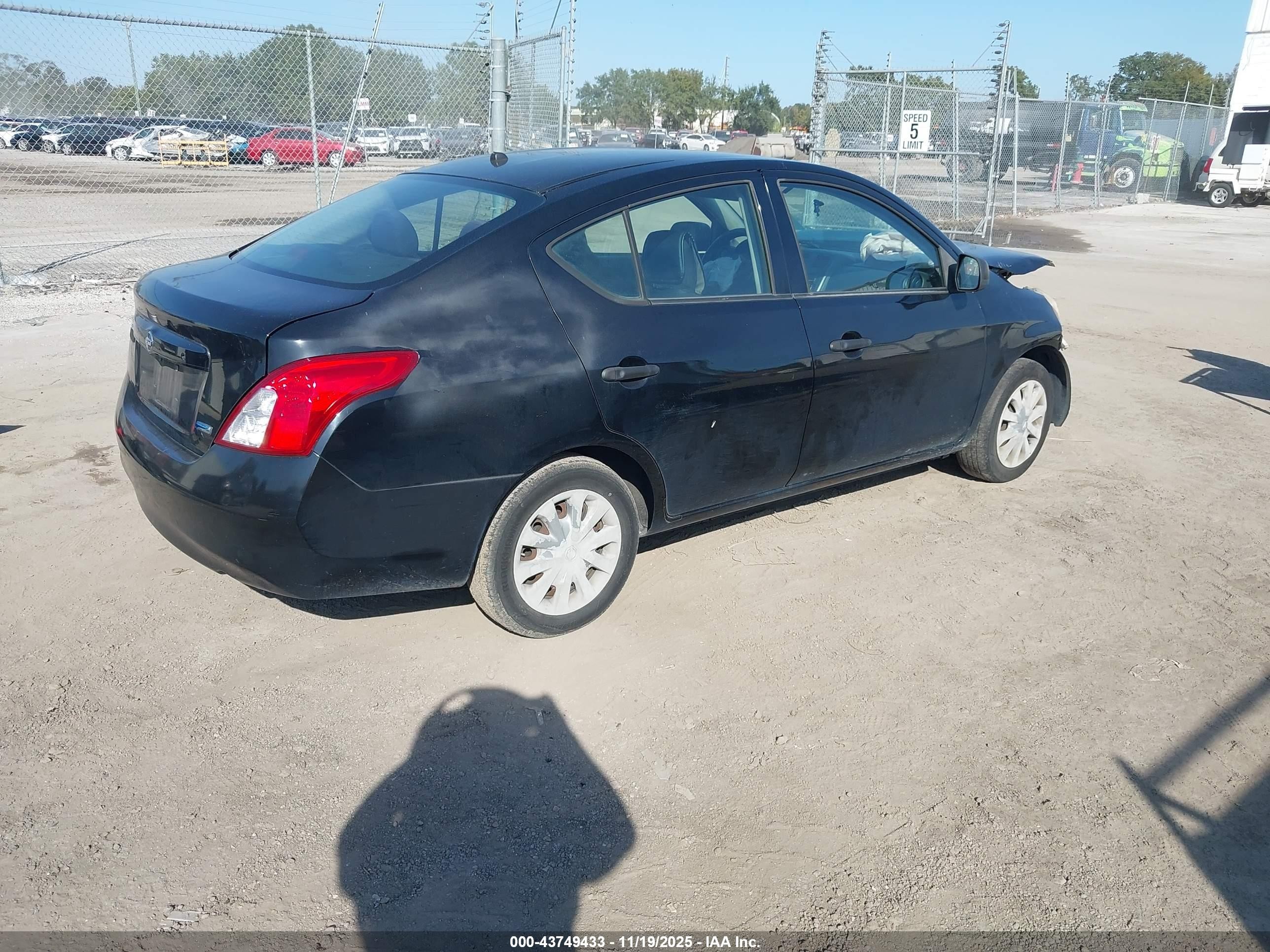2012 Nissan Versa 1.6 S Black vin: 3N1CN7AP5CL810592