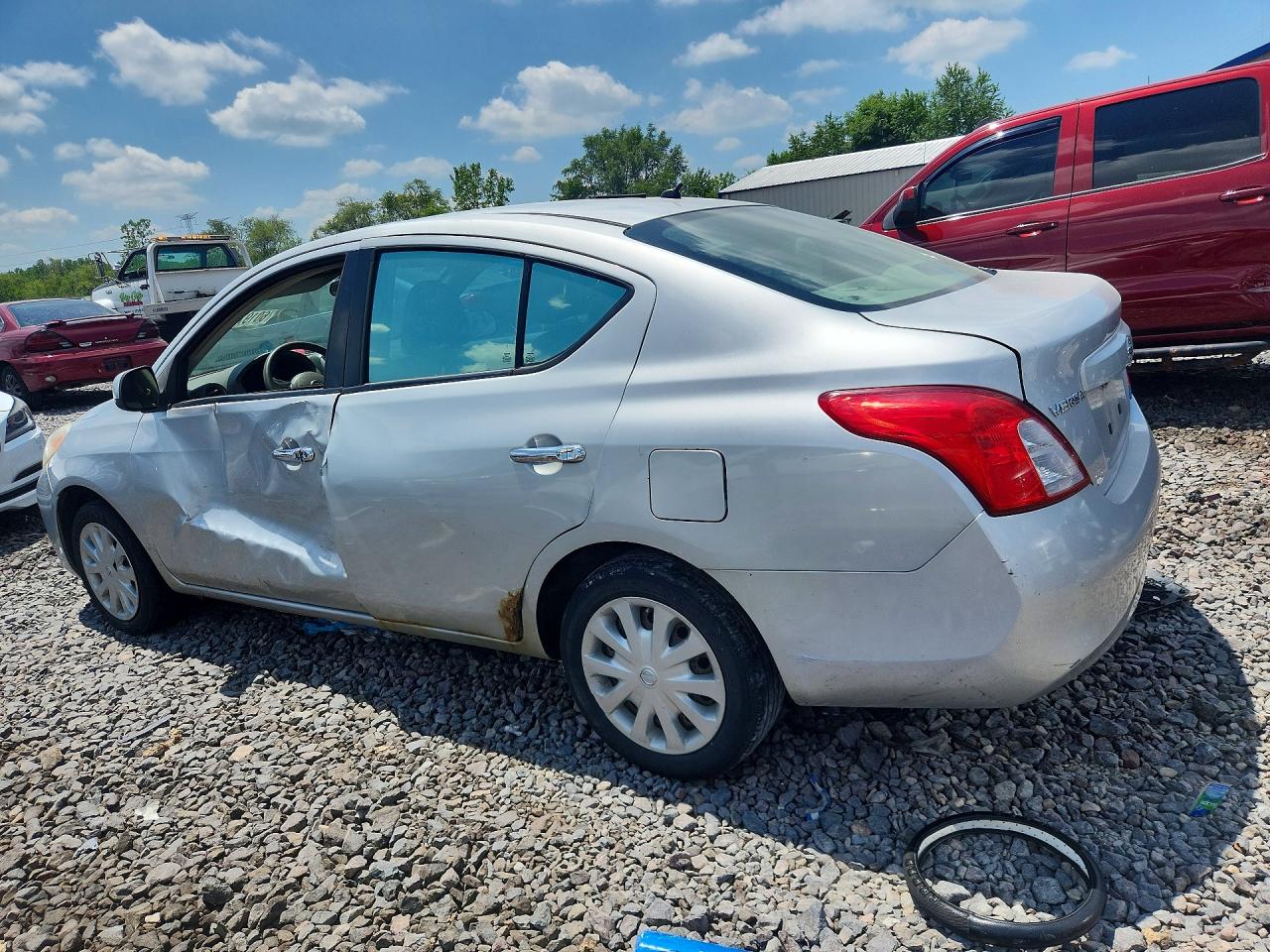 2012 Nissan Versa Gray vin: 3N1CN7AP5CL817431