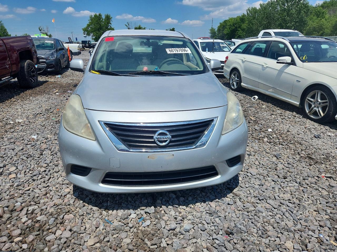 2012 Nissan Versa Gray vin: 3N1CN7AP5CL817431