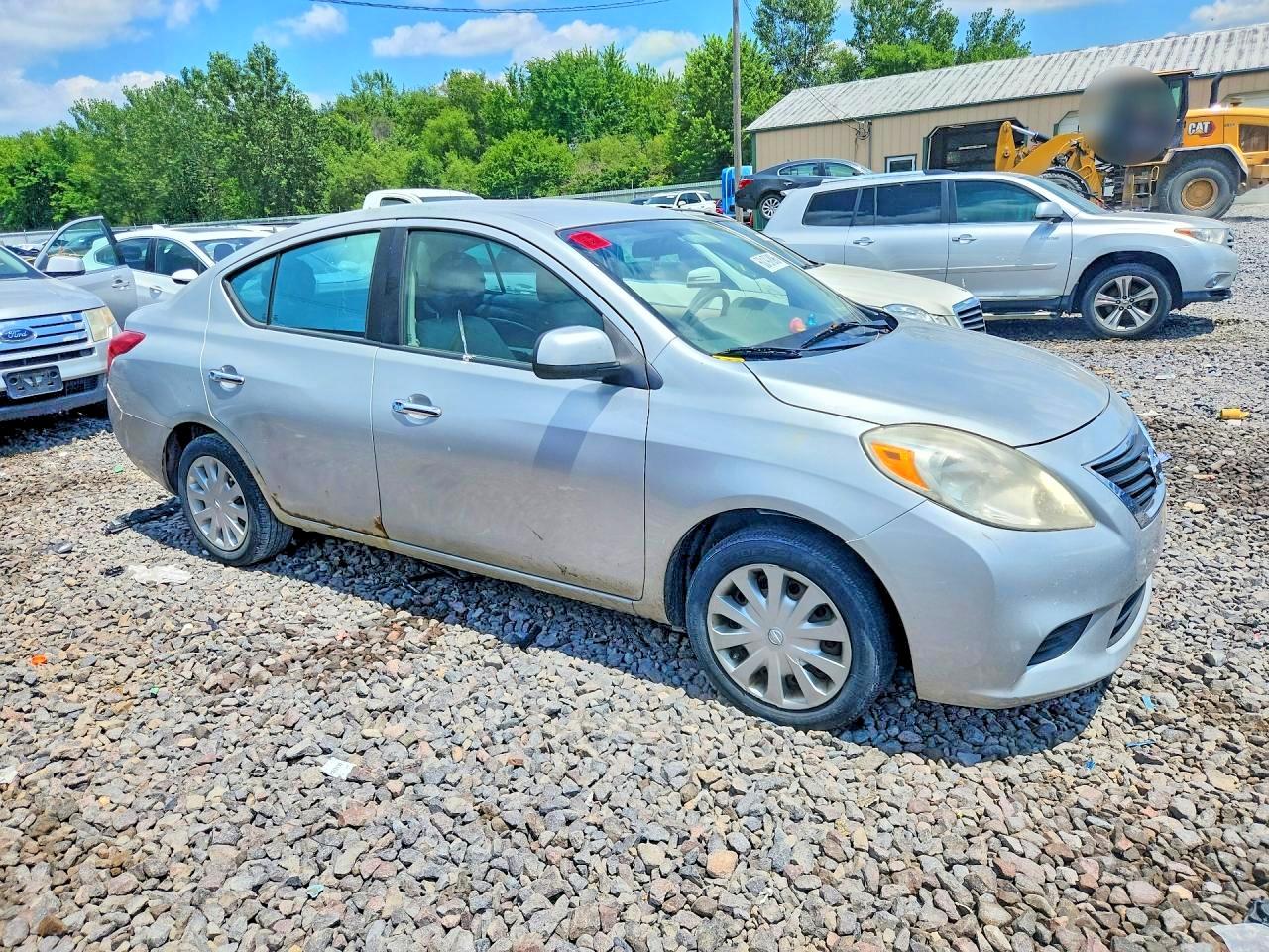 2012 Nissan Versa Gray vin: 3N1CN7AP5CL817431