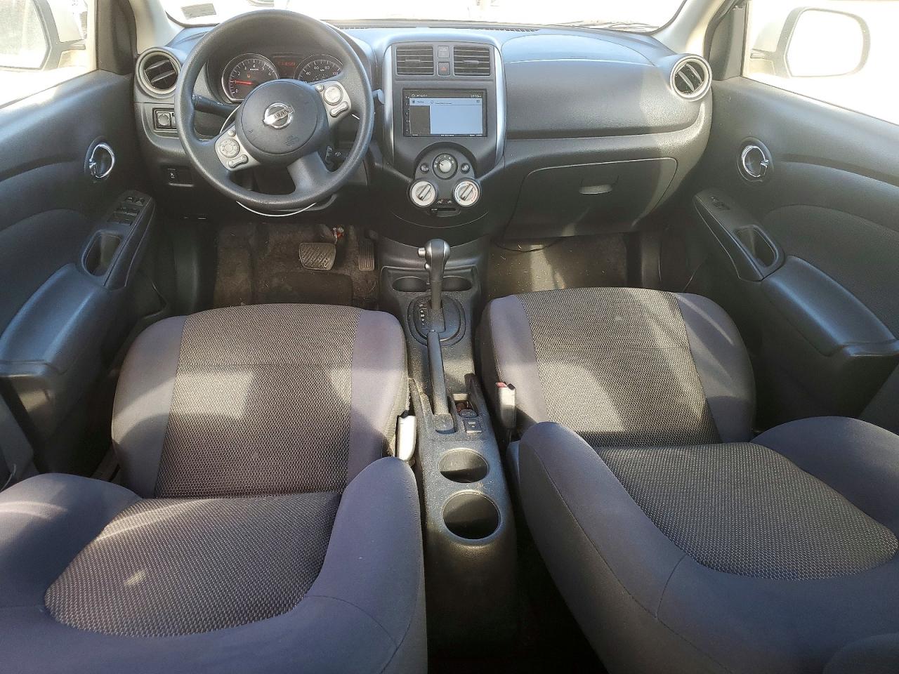 2012 Nissan Versa 1.6 S Silver vin: 3N1CN7AP5CL834794