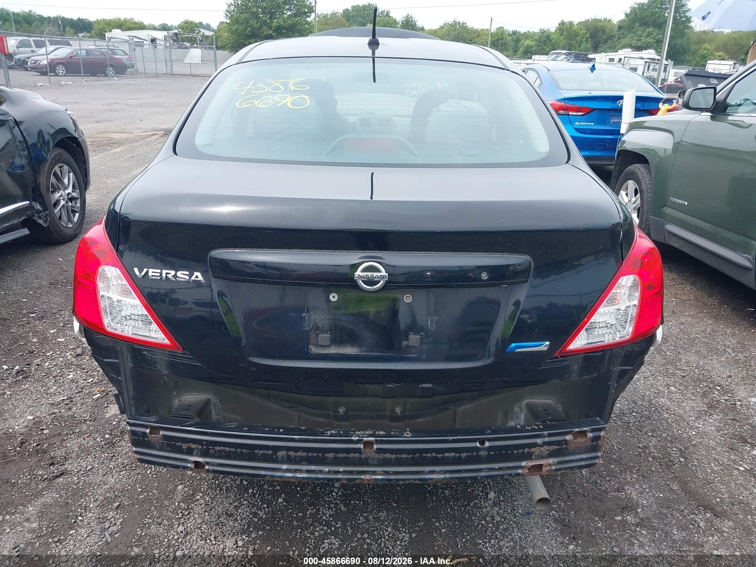 2012 Nissan Versa 1.6 S Black vin: 3N1CN7AP5CL843060