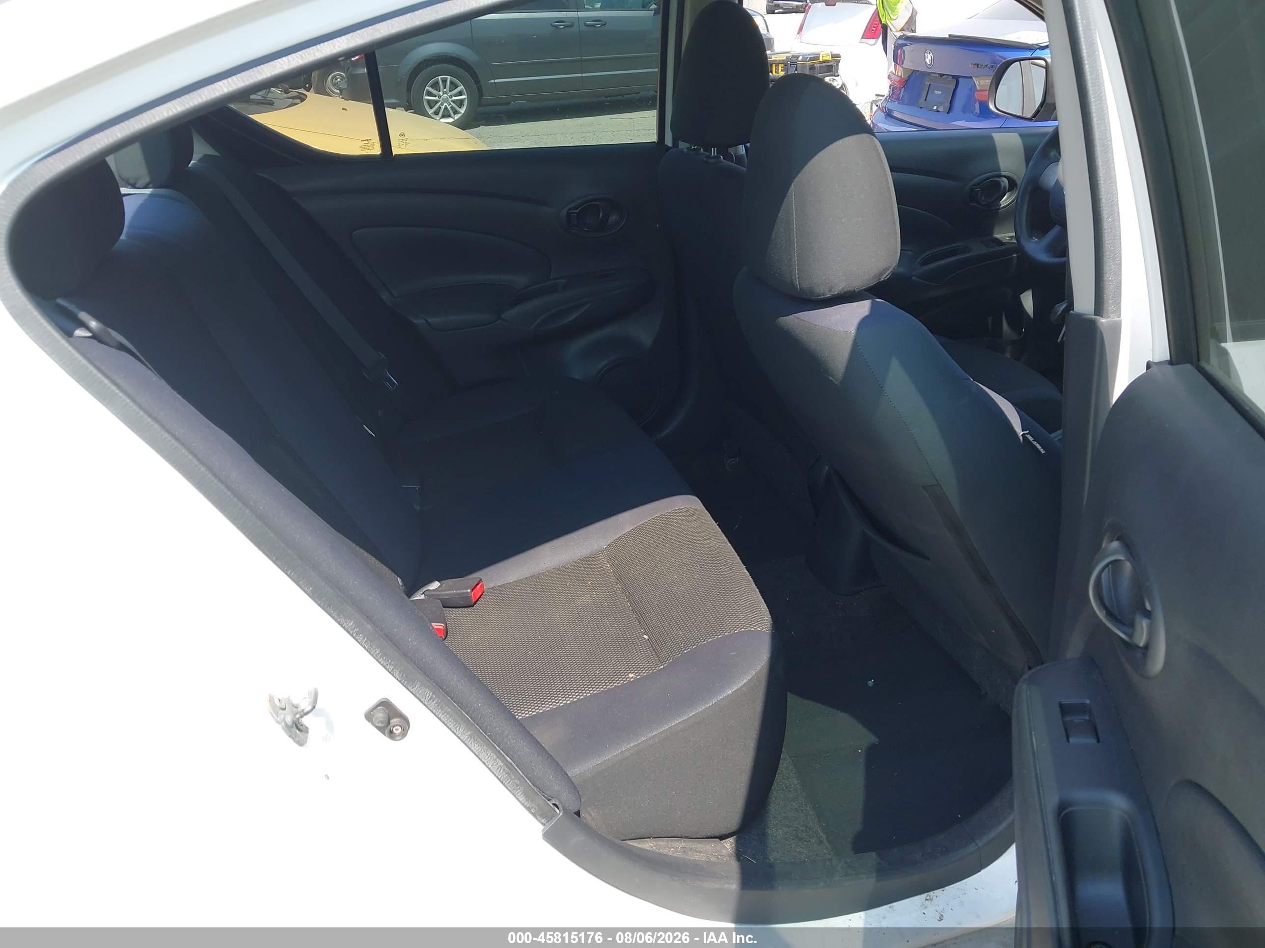 2012 Nissan Versa 1.6 Sv White vin: 3N1CN7AP5CL866466