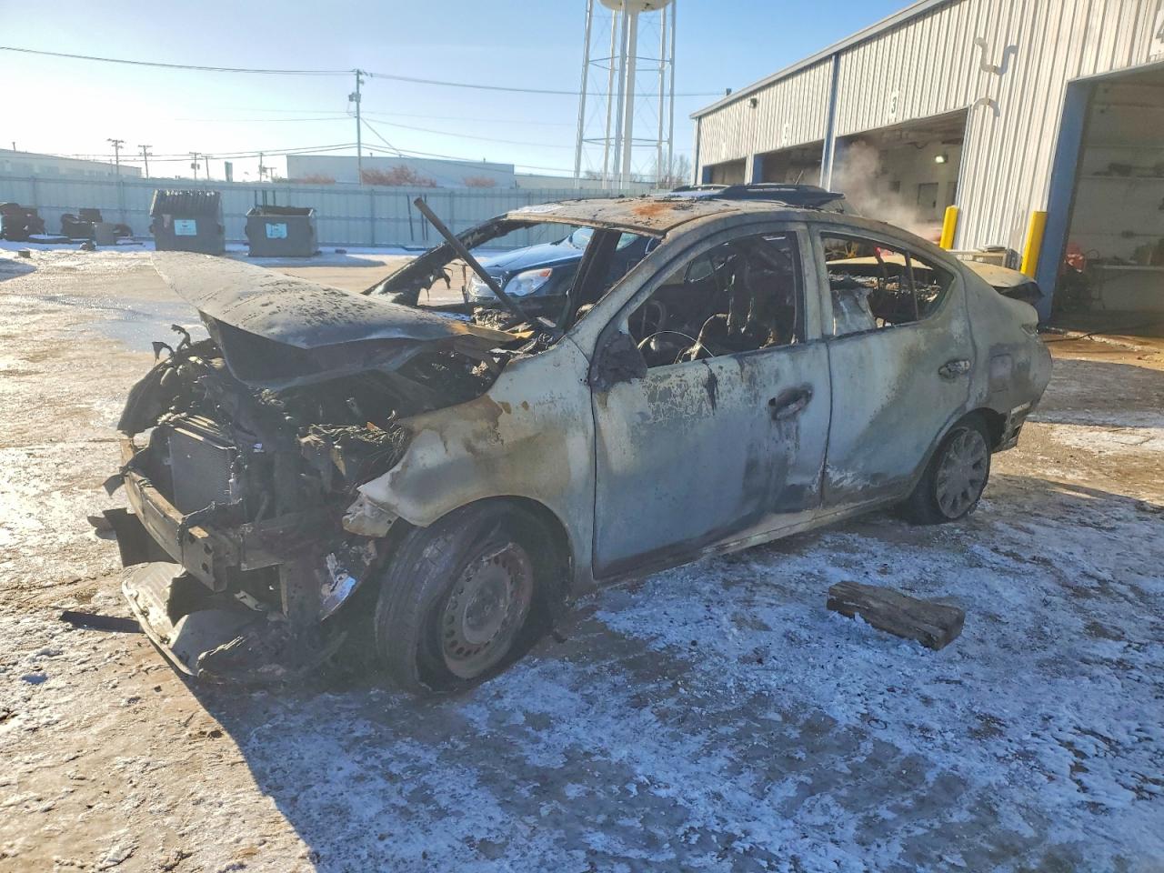 2012 Nissan Versa Burn vin: 3N1CN7AP5CL878858