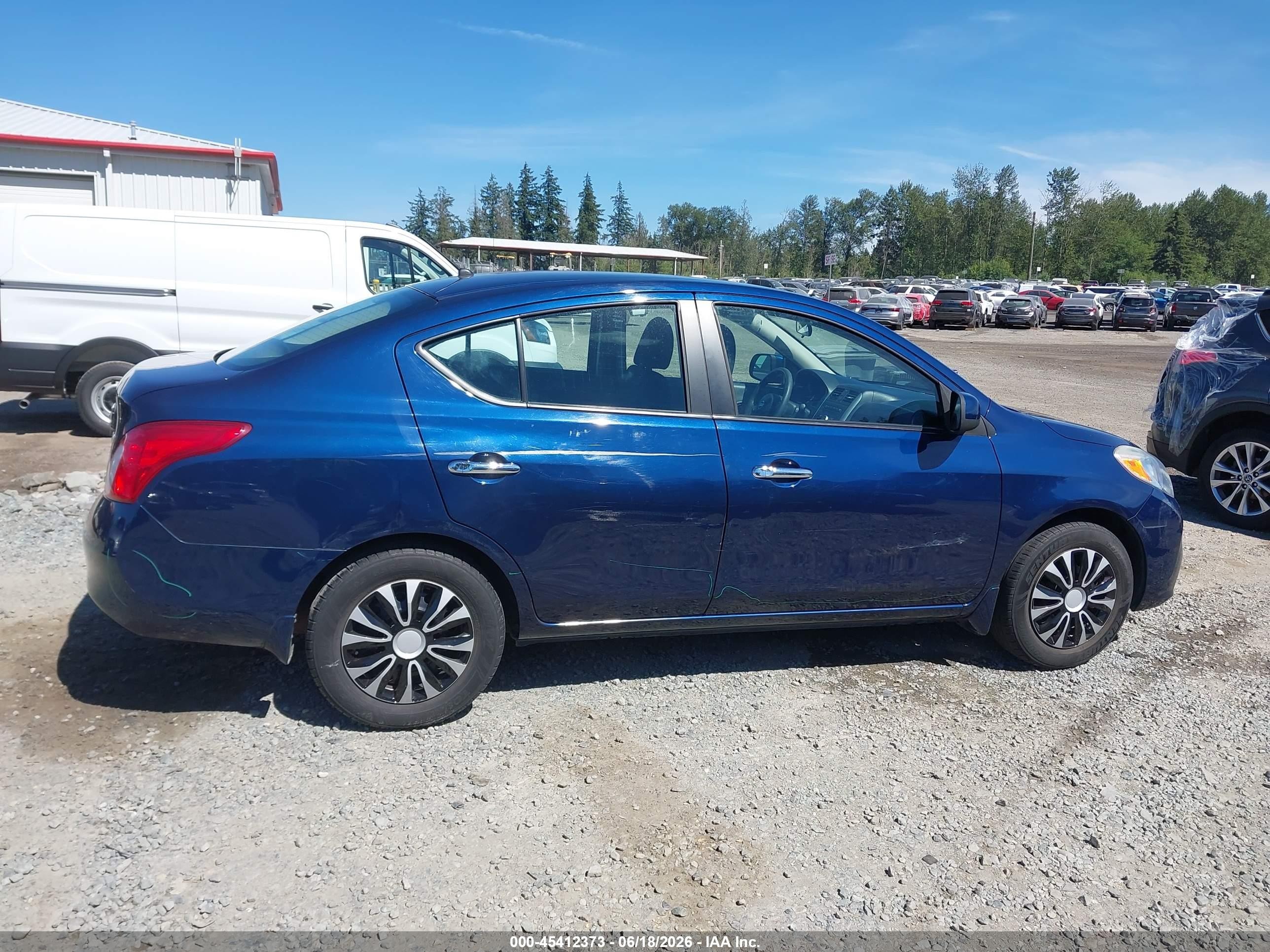 2012 Nissan Versa 1.6 Sv Blue vin: 3N1CN7AP5CL881467