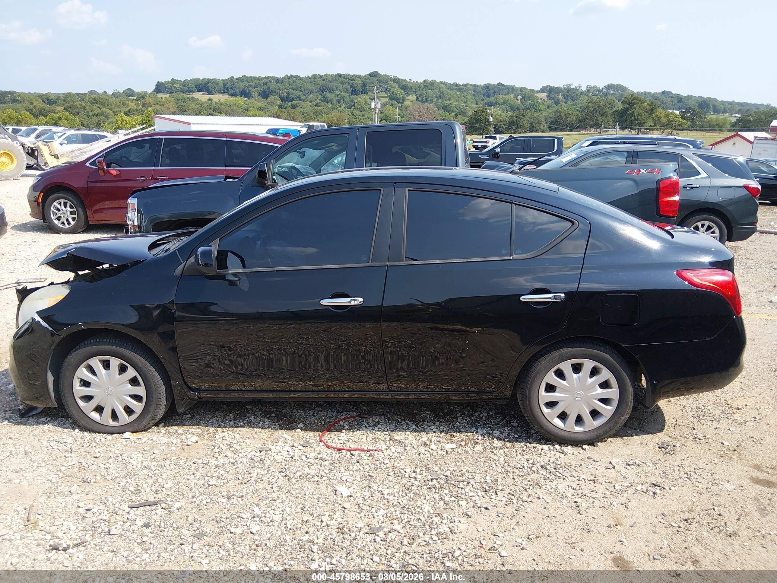 2012 Nissan Versa 1.6 Sv Black vin: 3N1CN7AP5CL882599