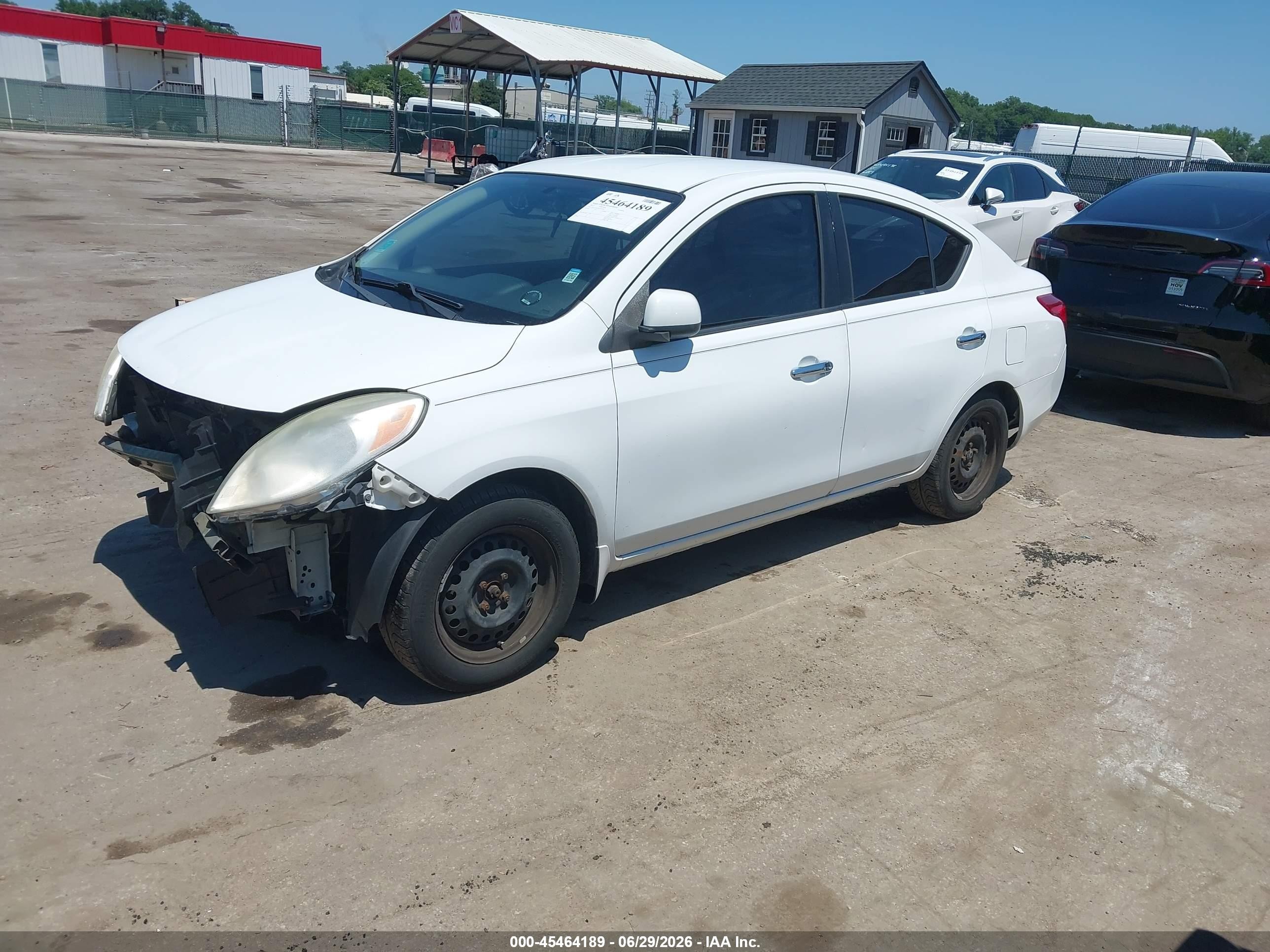 2012 Nissan Versa 1.6 Sv White vin: 3N1CN7AP5CL897183