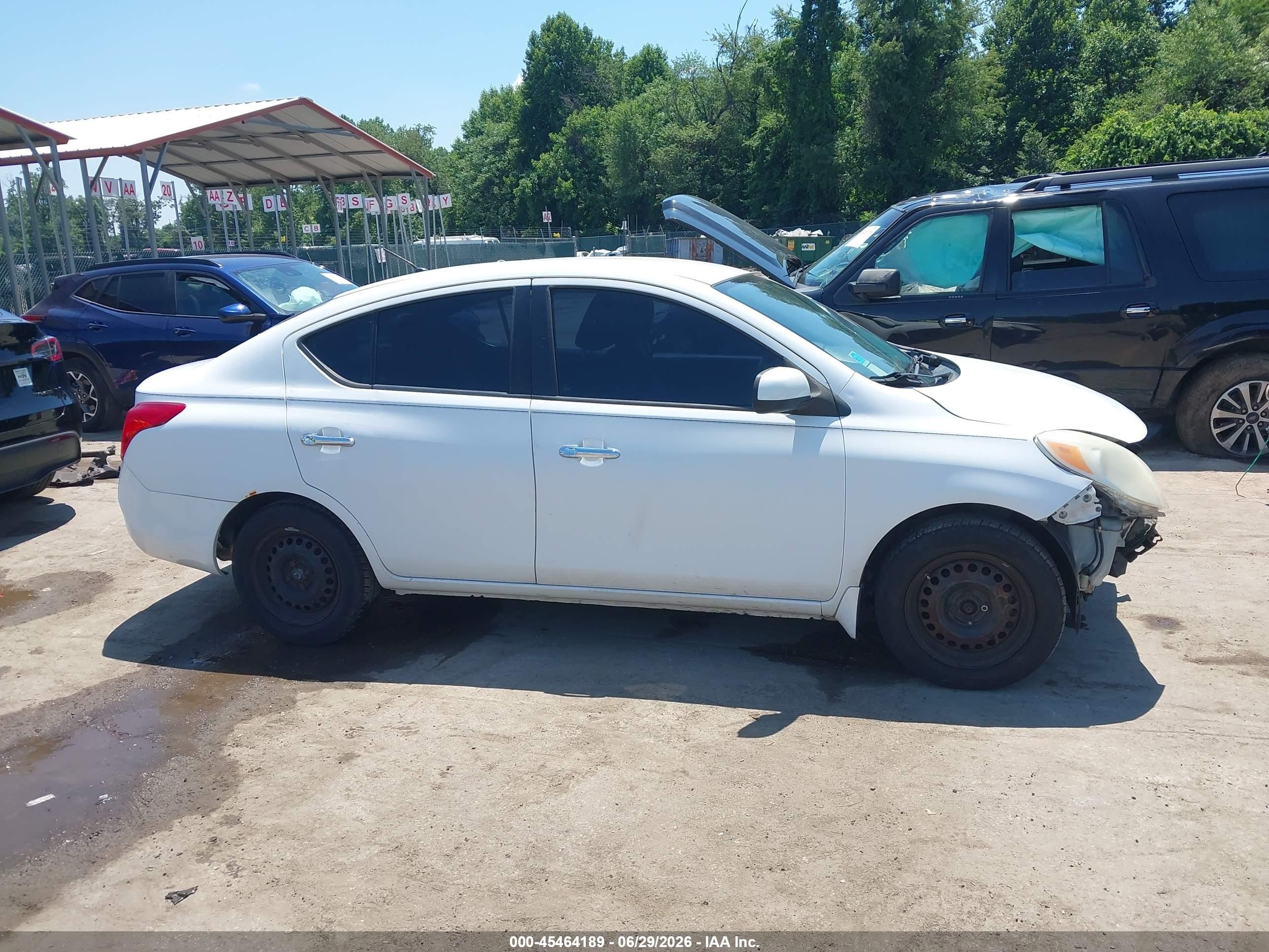 2012 Nissan Versa 1.6 Sv White vin: 3N1CN7AP5CL897183