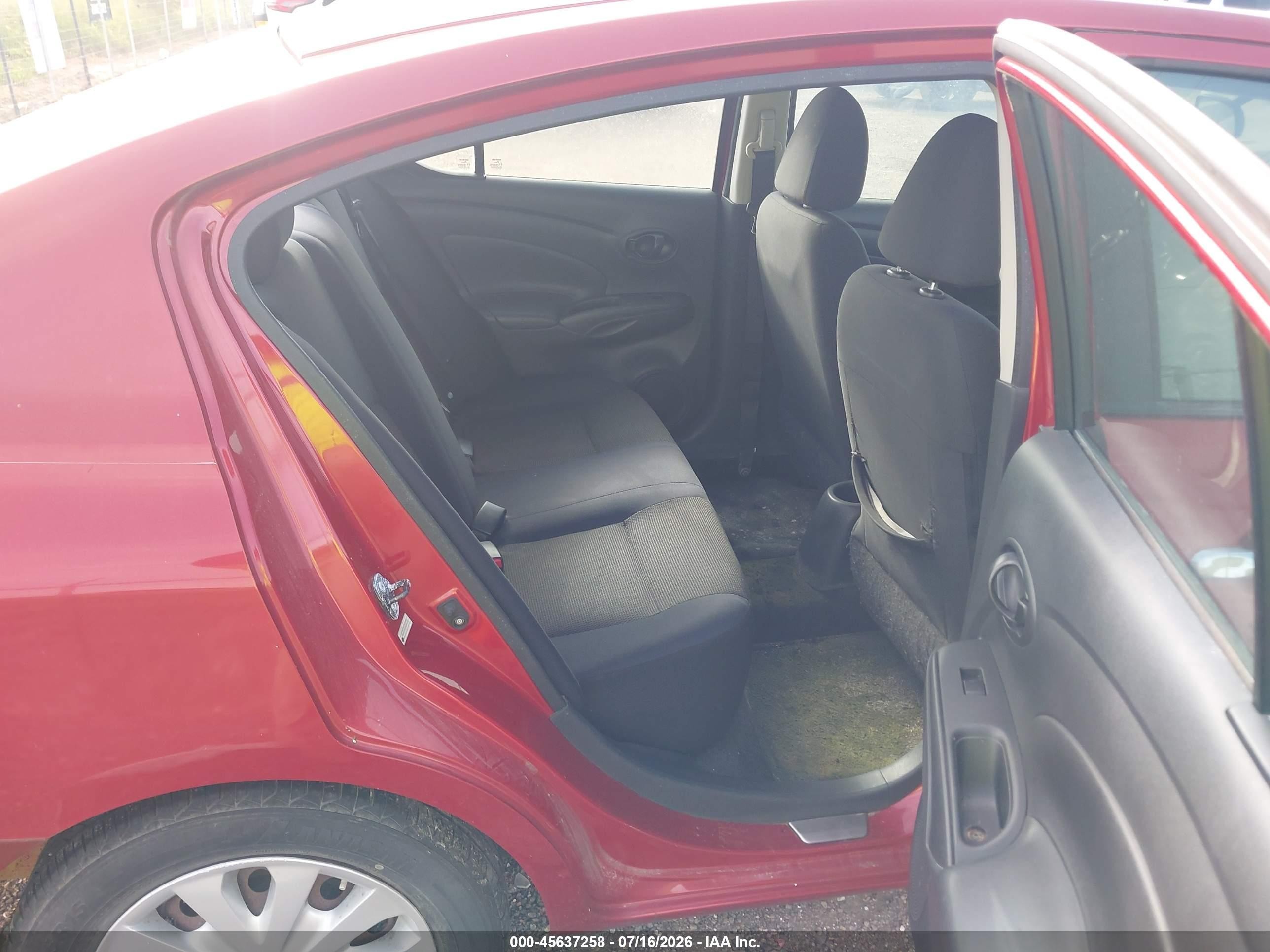 2012 Nissan Versa 1.6 Sv Красный vin: 3N1CN7AP5CL901748