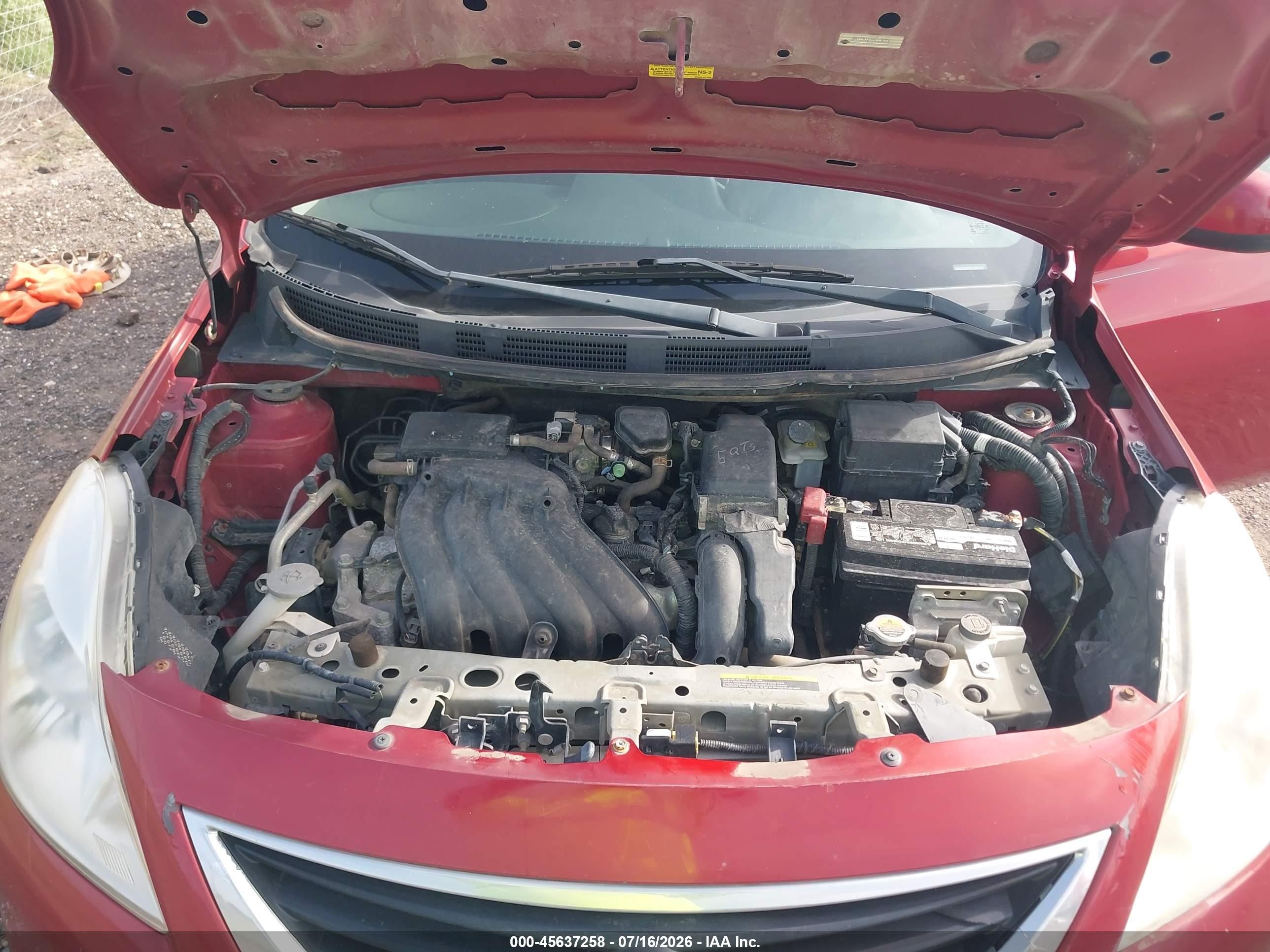 2012 Nissan Versa 1.6 Sv Красный vin: 3N1CN7AP5CL901748