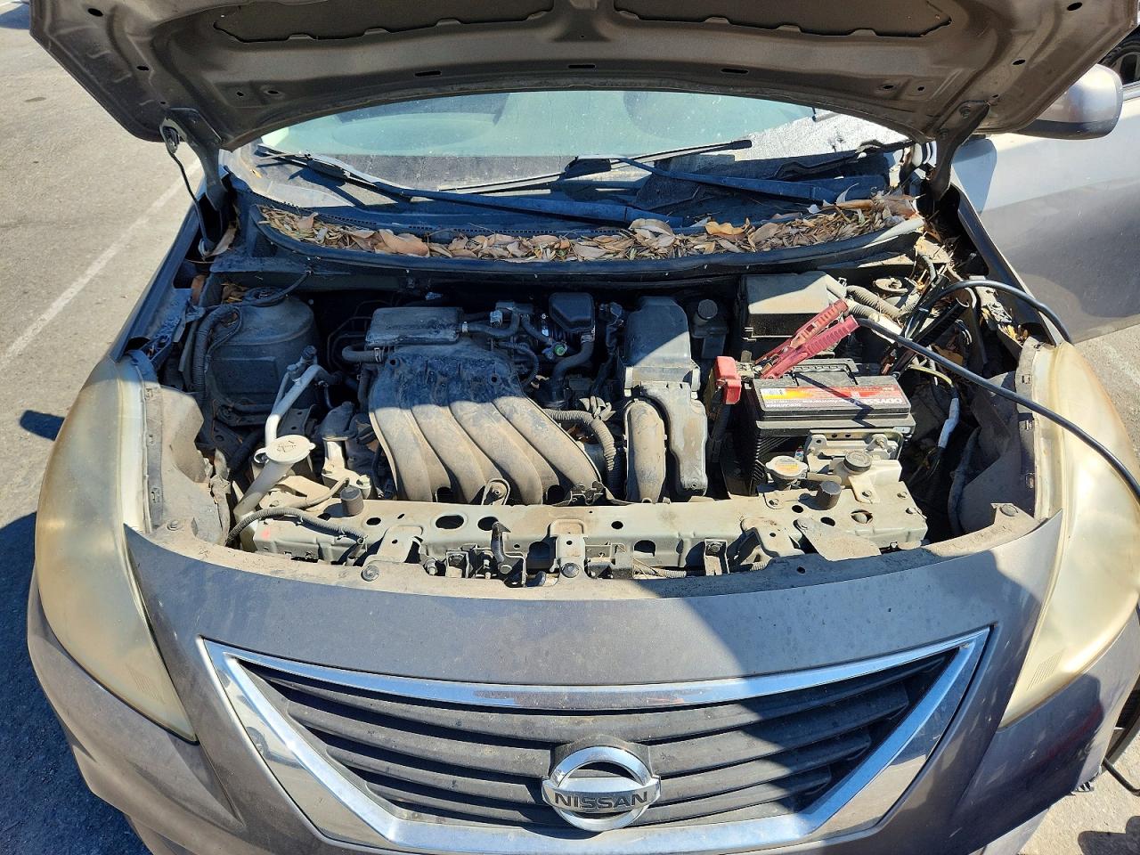 2012 Nissan Versa 1.6 S Серый vin: 3N1CN7AP5CL915956