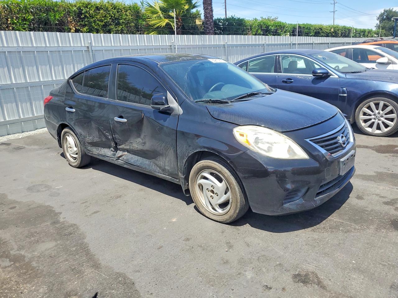 2012 Nissan Versa 1.6 S Black vin: 3N1CN7AP5CL921868
