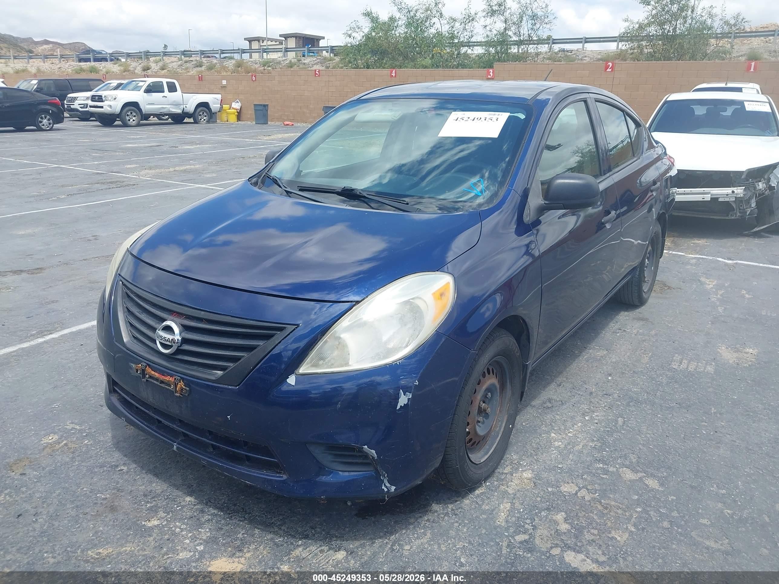 2013 Nissan Versa 1.6 S Blue vin: 3N1CN7AP5DL821464
