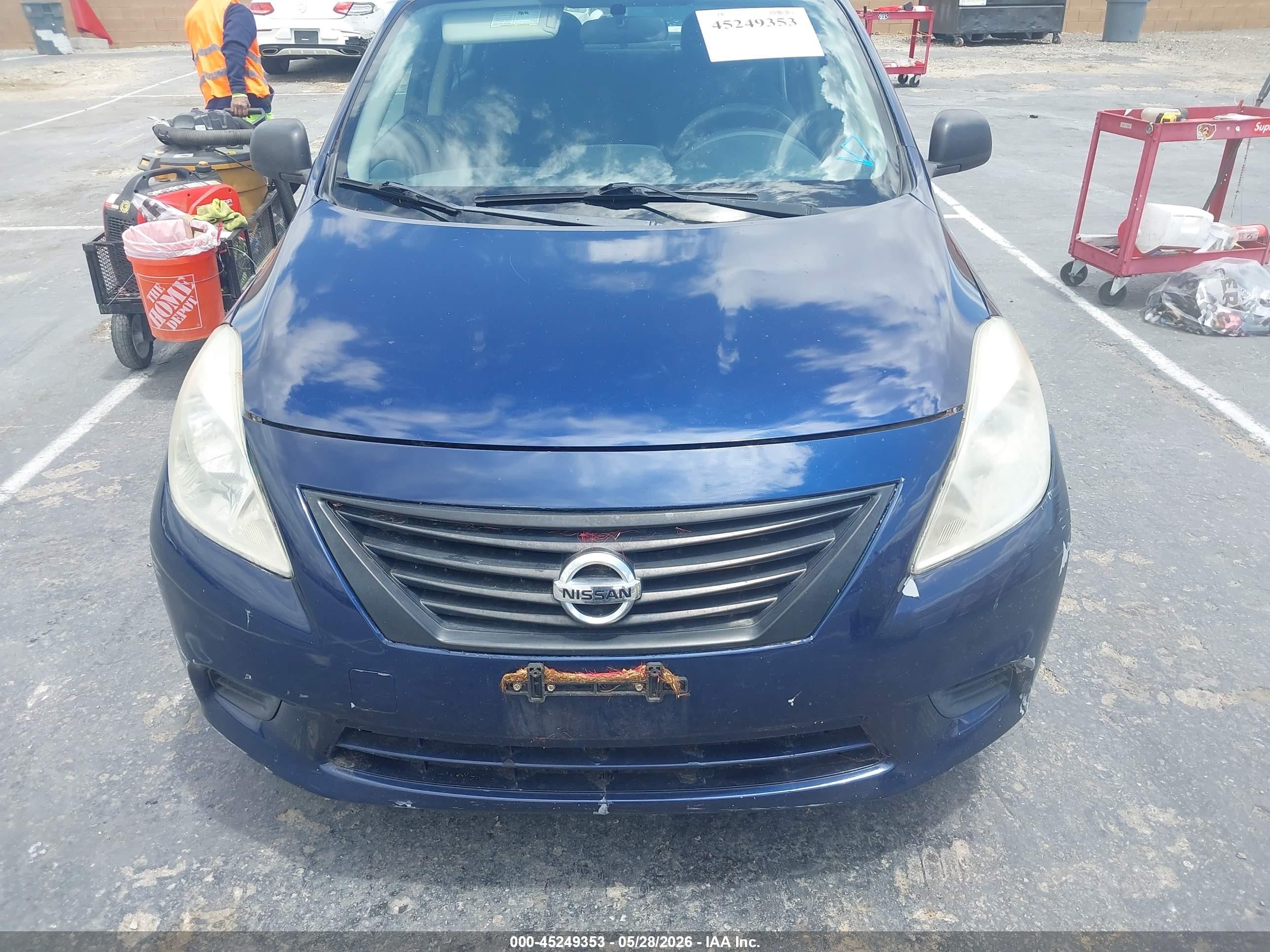 2013 Nissan Versa 1.6 S Blue vin: 3N1CN7AP5DL821464