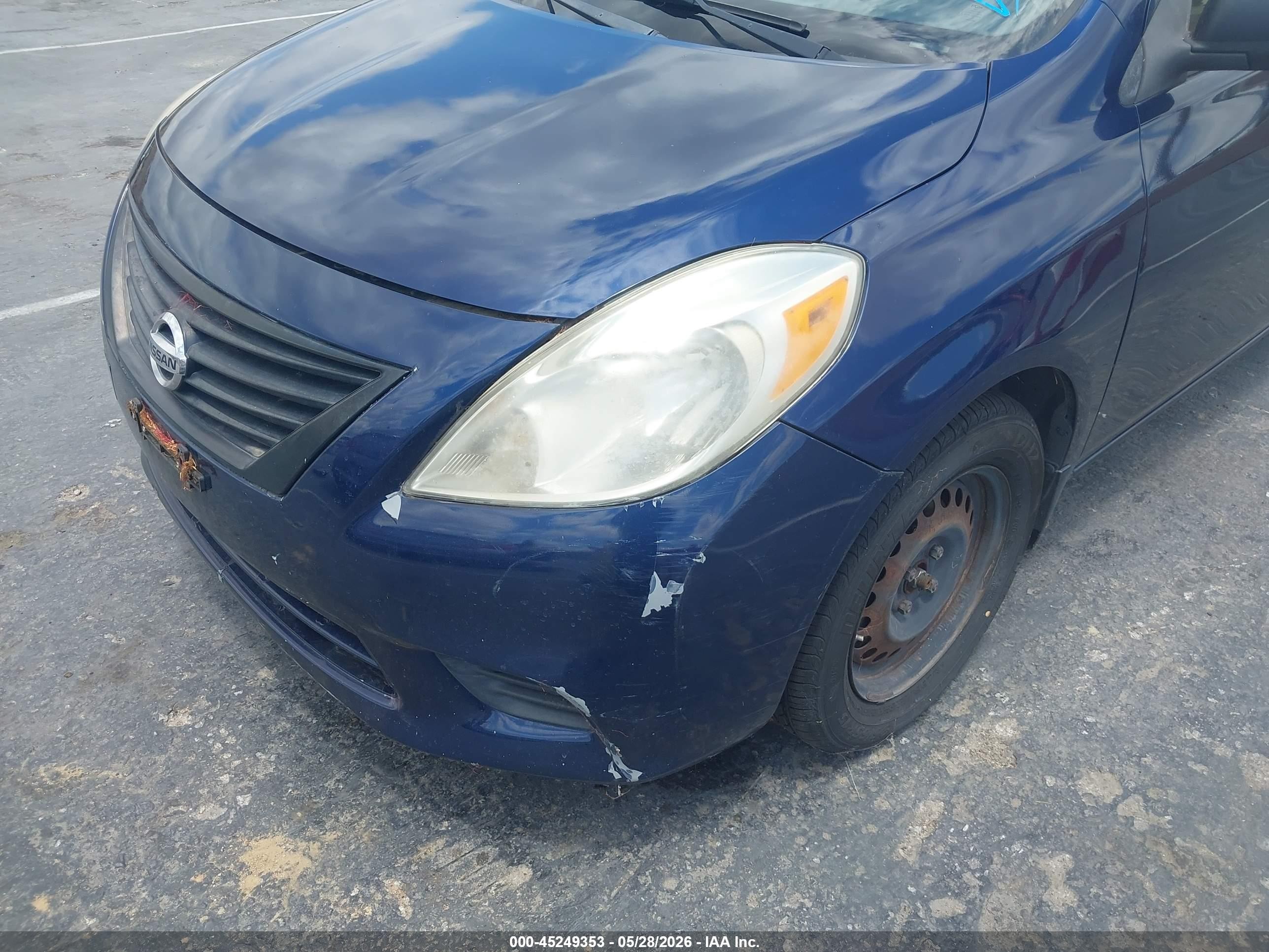 2013 Nissan Versa 1.6 S Blue vin: 3N1CN7AP5DL821464