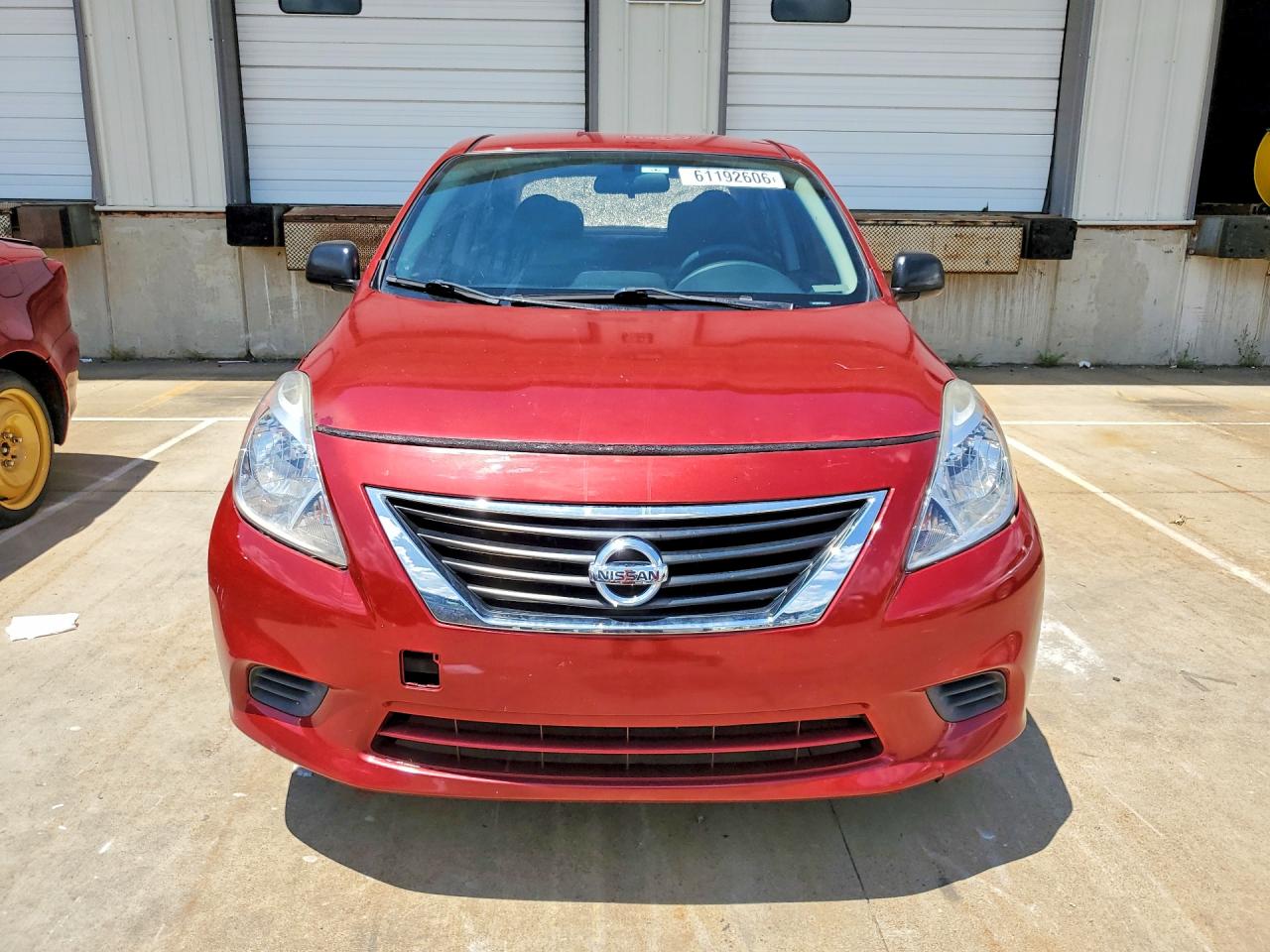2013 Nissan Versa 1.6 S Red vin: 3N1CN7AP5DL835171