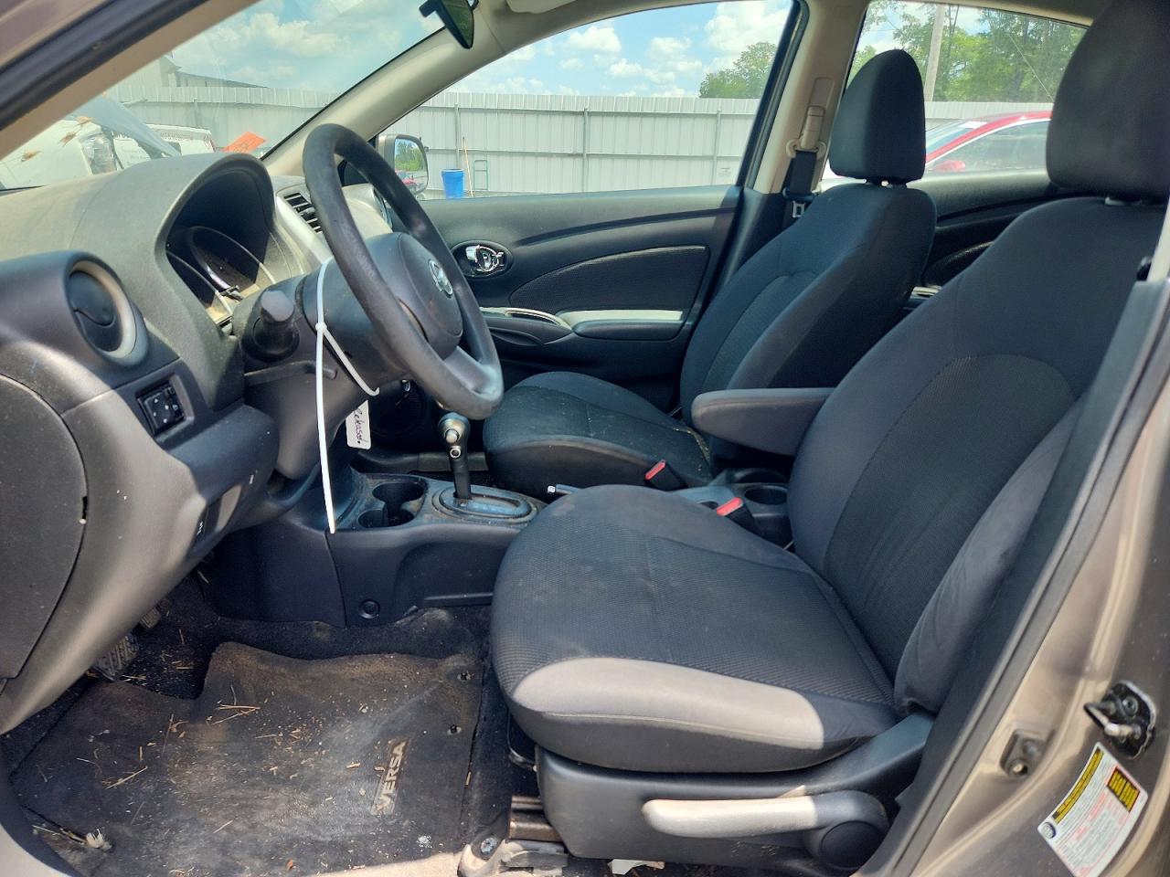 2013 Nissan Versa 1.6 S Gold vin: 3N1CN7AP5DL836336