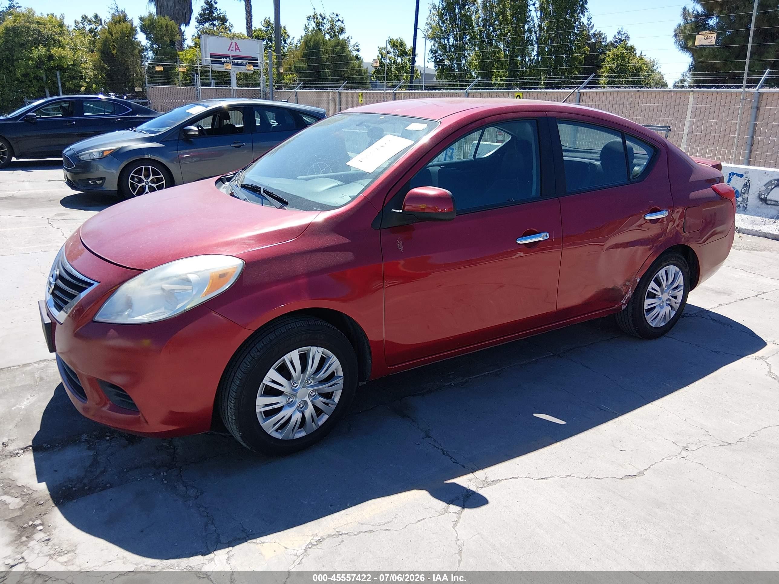 2013 Nissan Versa 1.6 Sv Red vin: 3N1CN7AP5DL852522