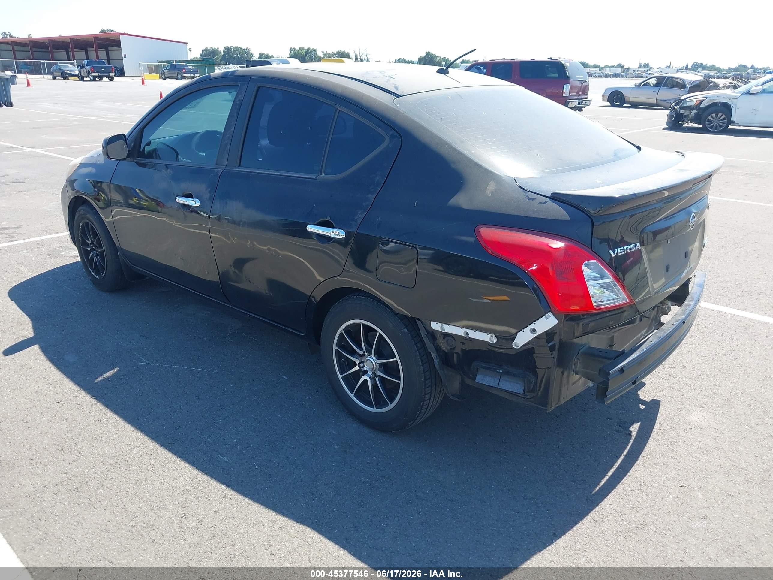 2013 Nissan Versa 1.6 Sv Черный vin: 3N1CN7AP5DL859518