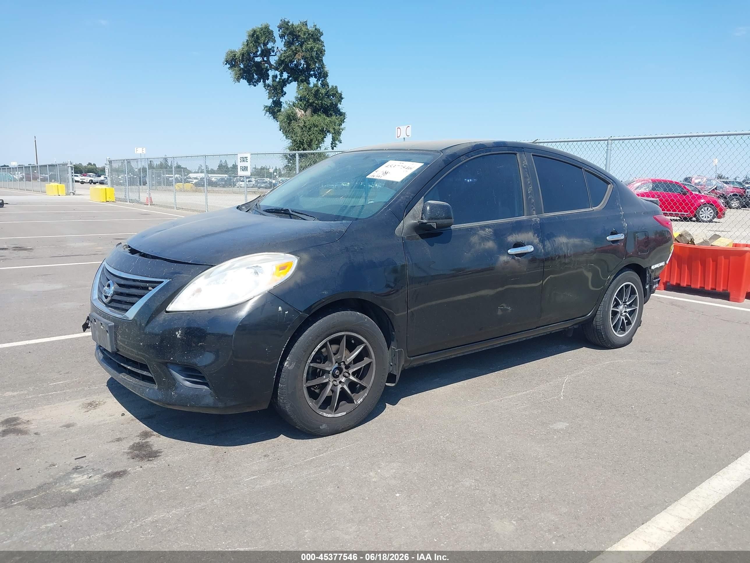 2013 Nissan Versa 1.6 Sv Черный vin: 3N1CN7AP5DL859518
