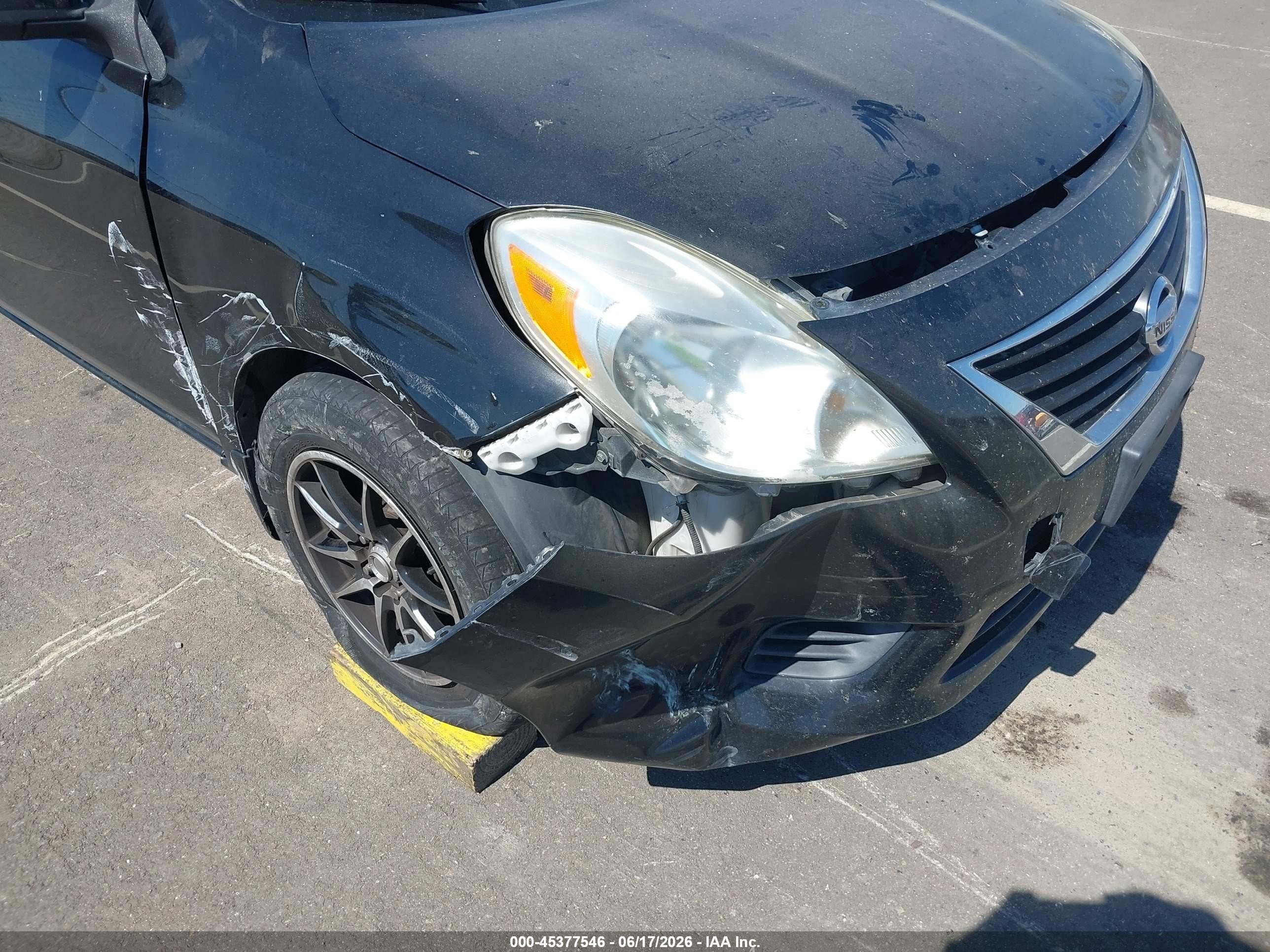 2013 Nissan Versa 1.6 Sv Черный vin: 3N1CN7AP5DL859518