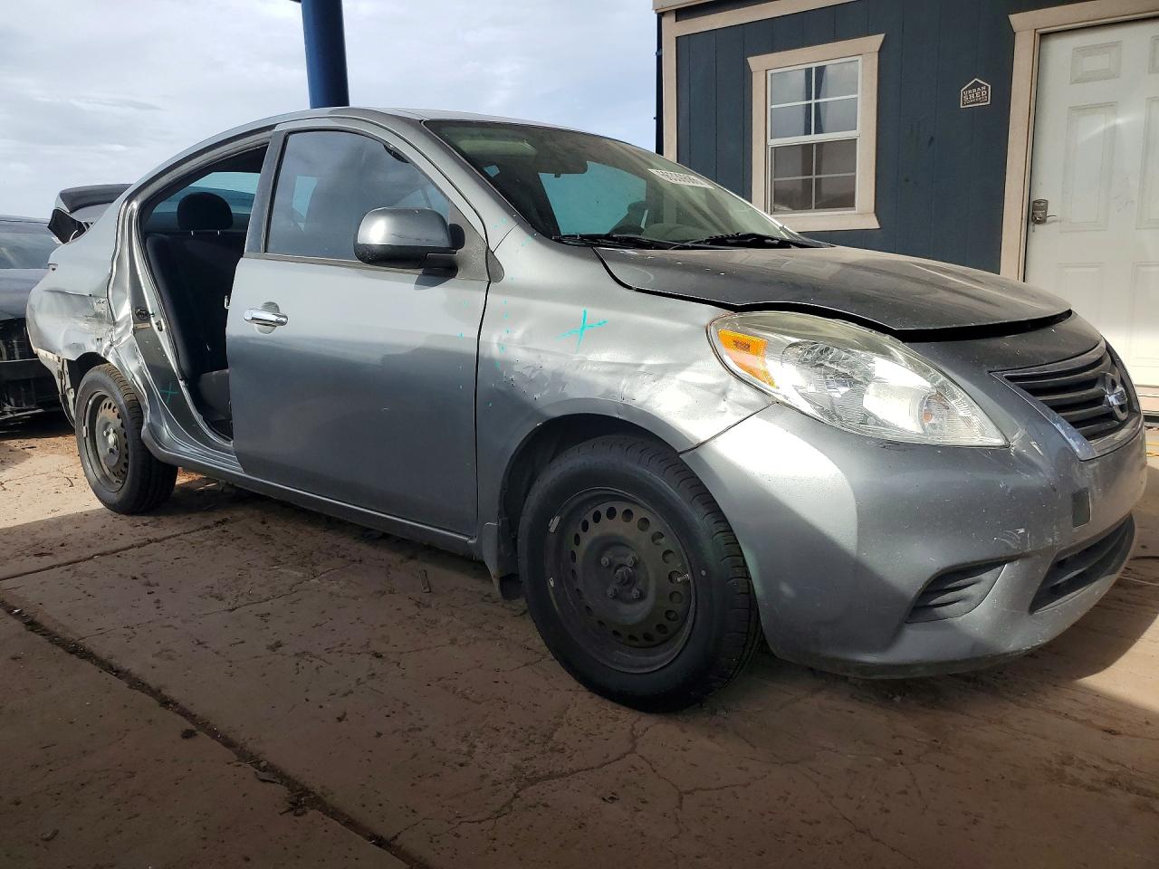 2013 Nissan Versa 1.6 S Gray vin: 3N1CN7AP5DL892986