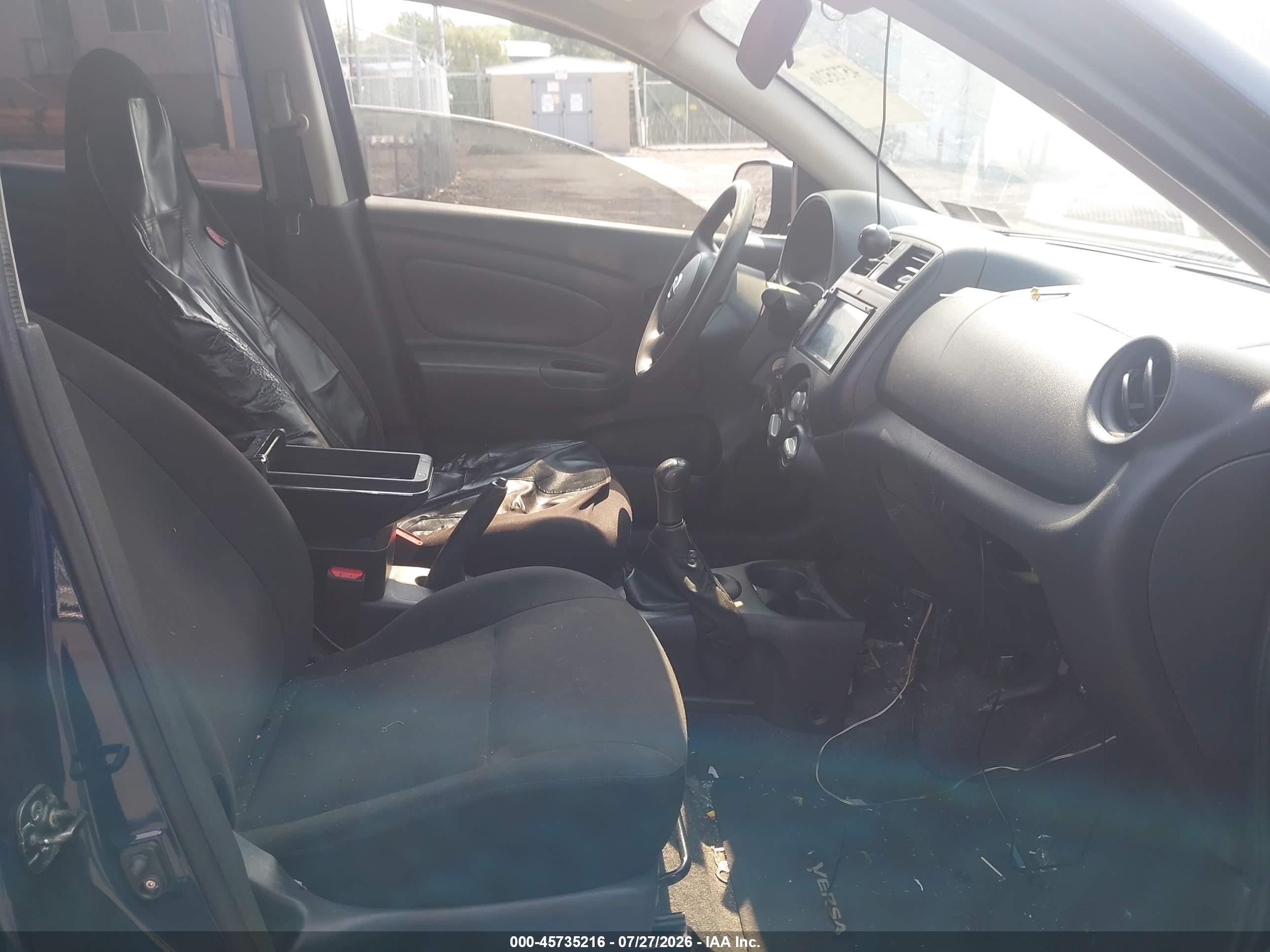 2014 Nissan Versa S Blue vin: 3N1CN7AP5EL808280
