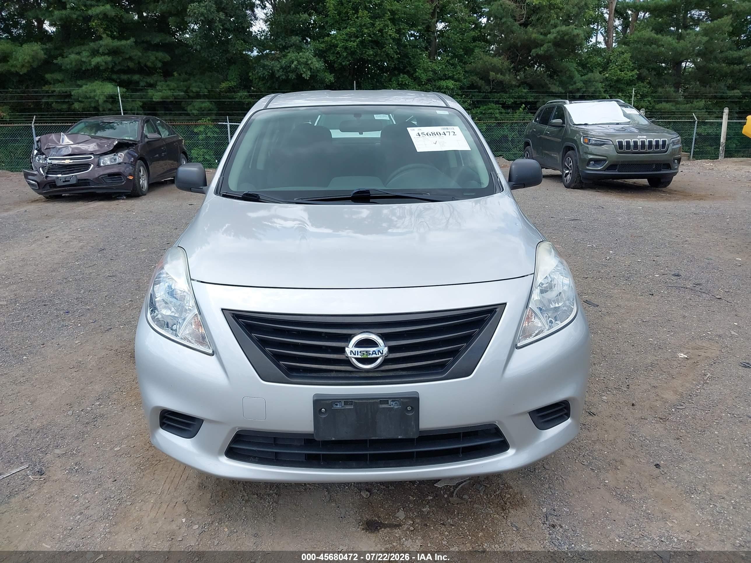 2014 Nissan Versa 1.6 S+ Silver vin: 3N1CN7AP5EL819490