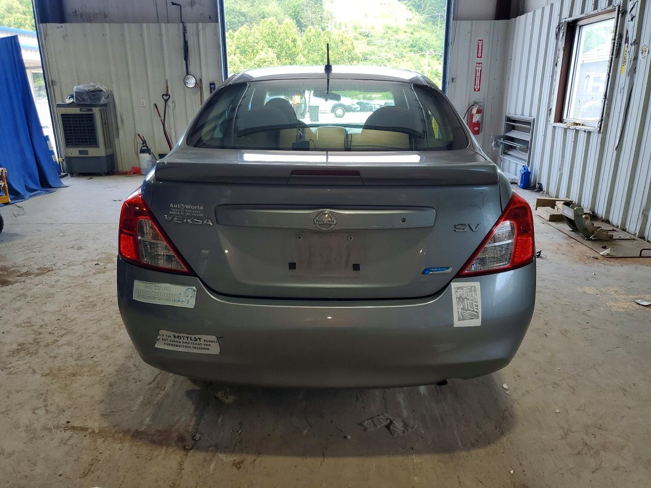 2014 Nissan Versa 1.6 S Gray vin: 3N1CN7AP5EL825449