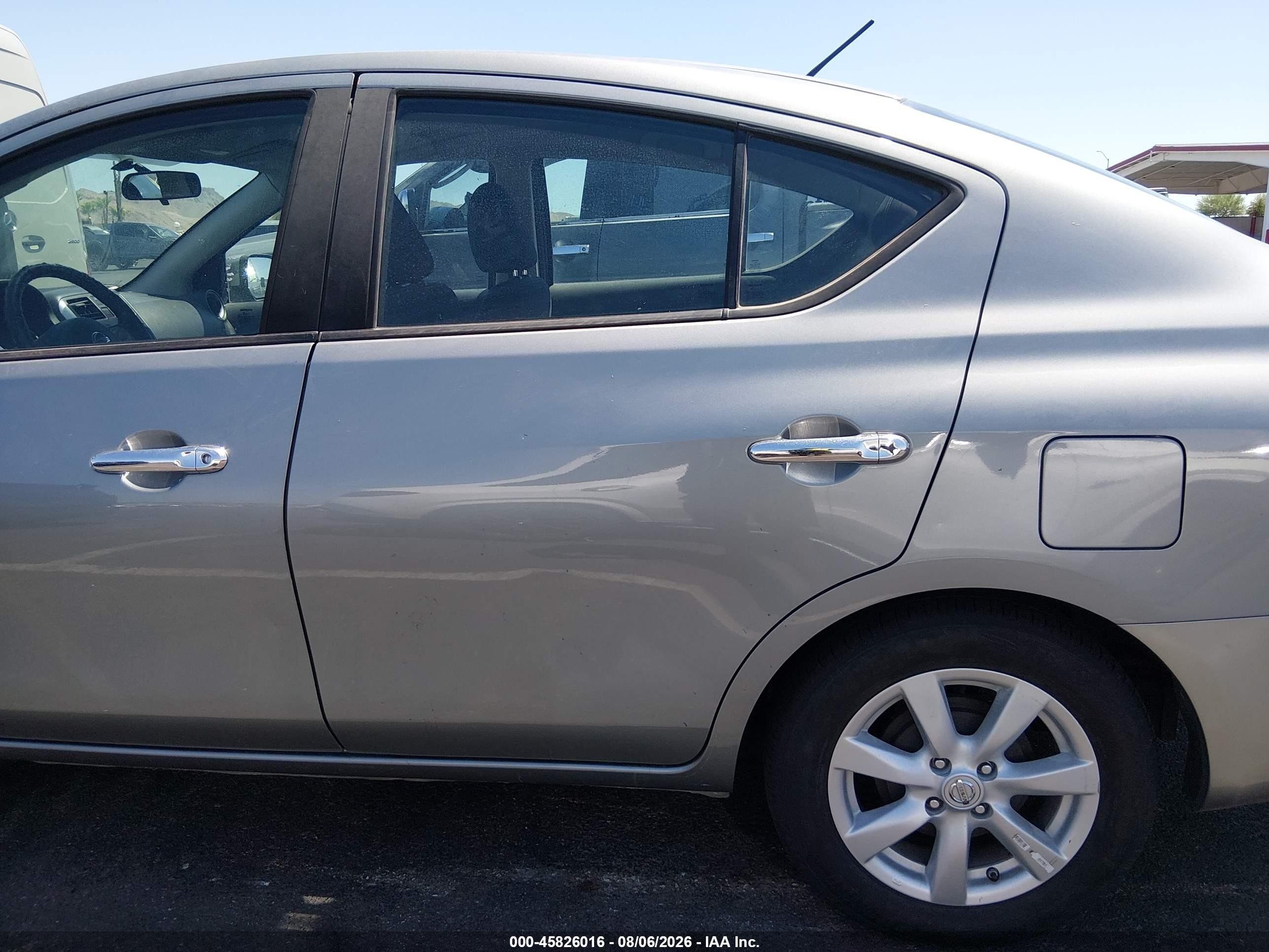 2014 Nissan Versa 1.6 Sv Gray vin: 3N1CN7AP5EL850559