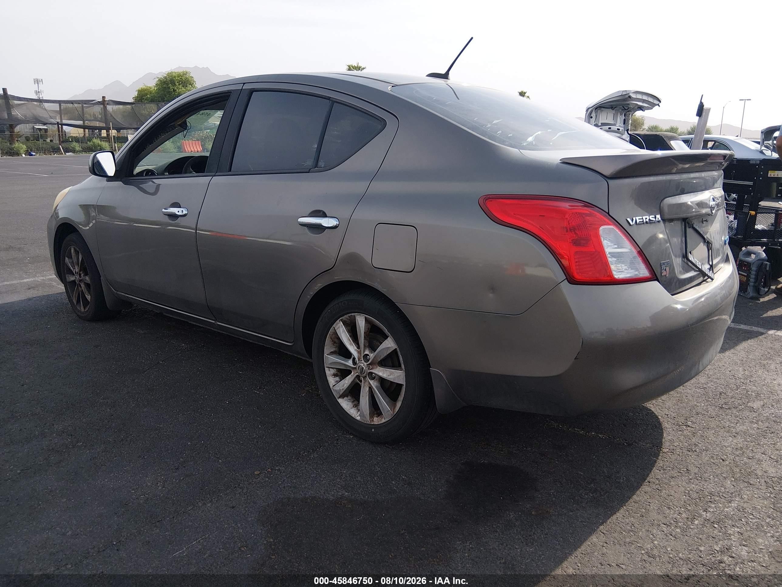 2014 Nissan Versa 1.6 Sl Black vin: 3N1CN7AP5EL852800