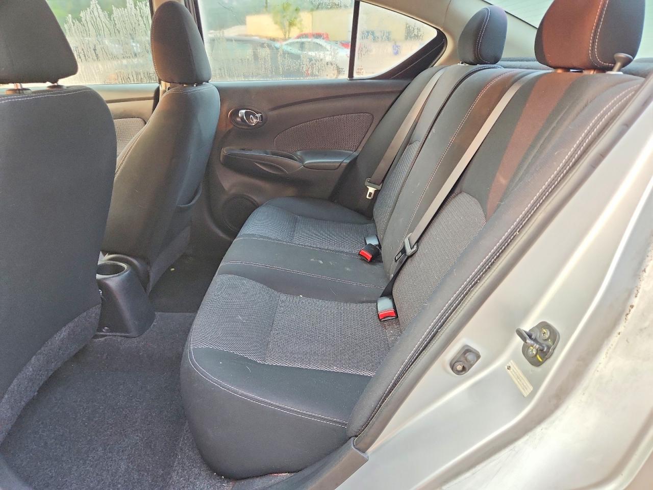 2014 Nissan Versa 1.6 Sv Серебряный vin: 3N1CN7AP5EL864221
