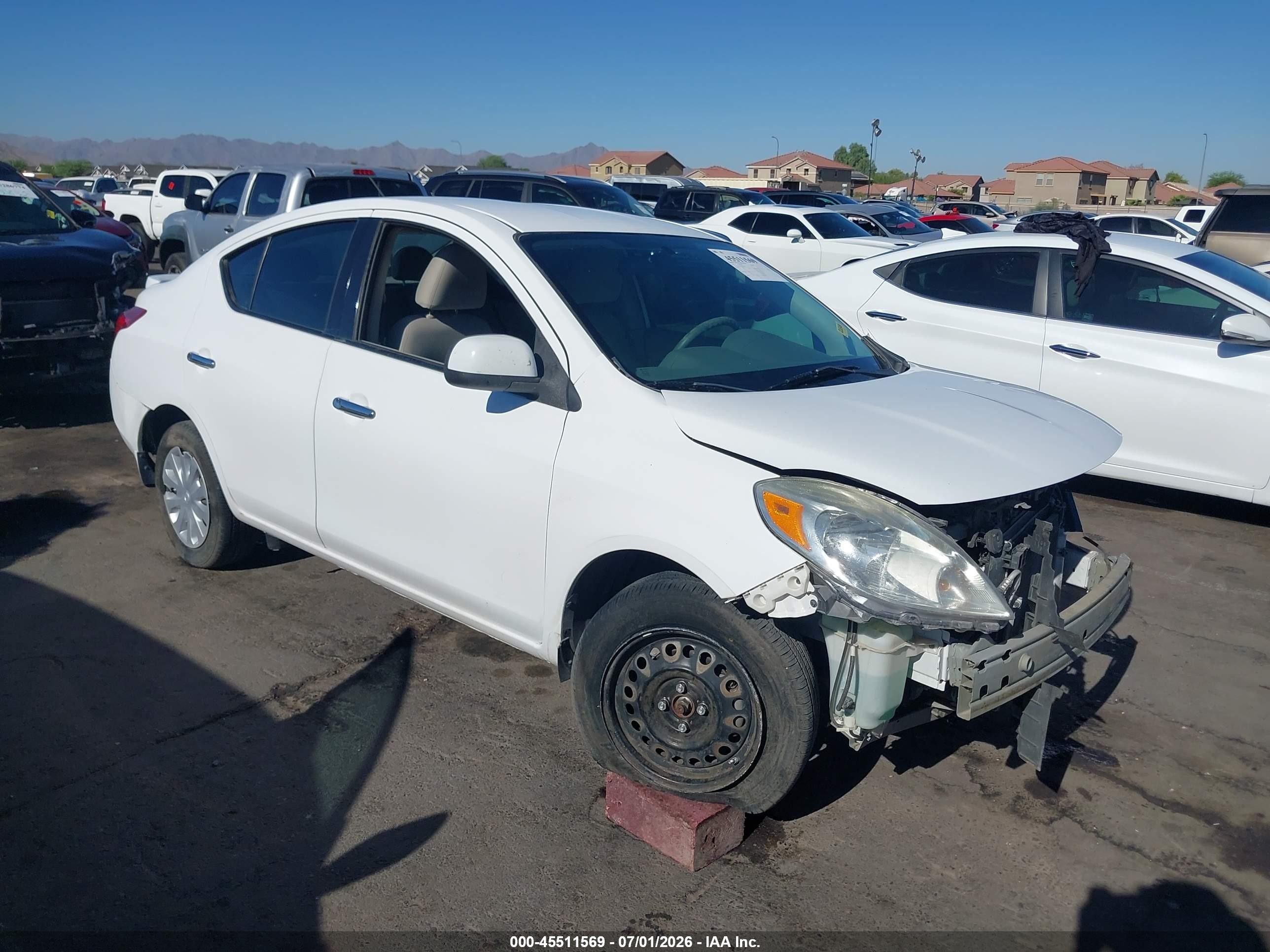 2014 Nissan Versa 1.6 Sv Белый vin: 3N1CN7AP5EL873050