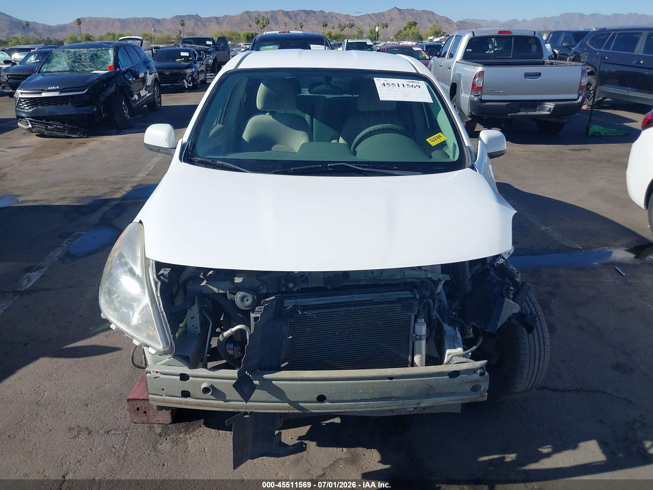 2014 Nissan Versa 1.6 Sv Белый vin: 3N1CN7AP5EL873050