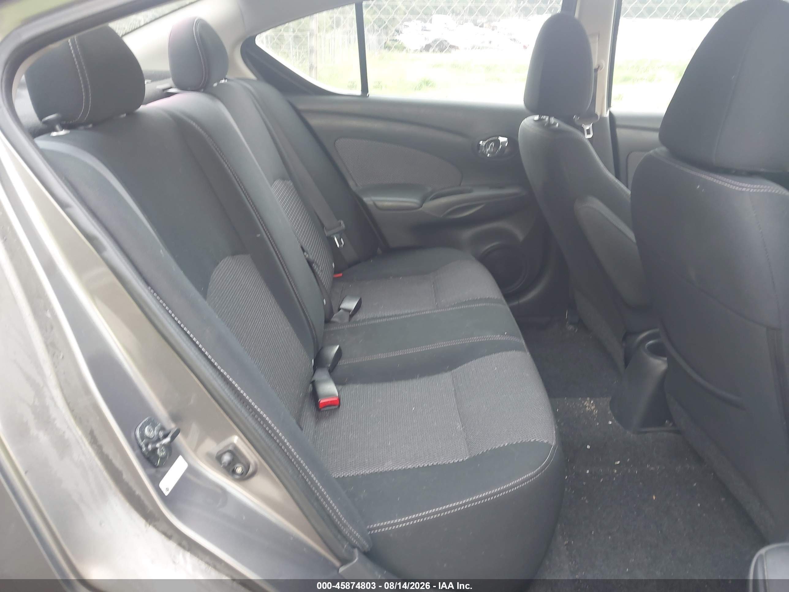 2014 Nissan Versa 1.6 Sl Коричневый vin: 3N1CN7AP5EL876403